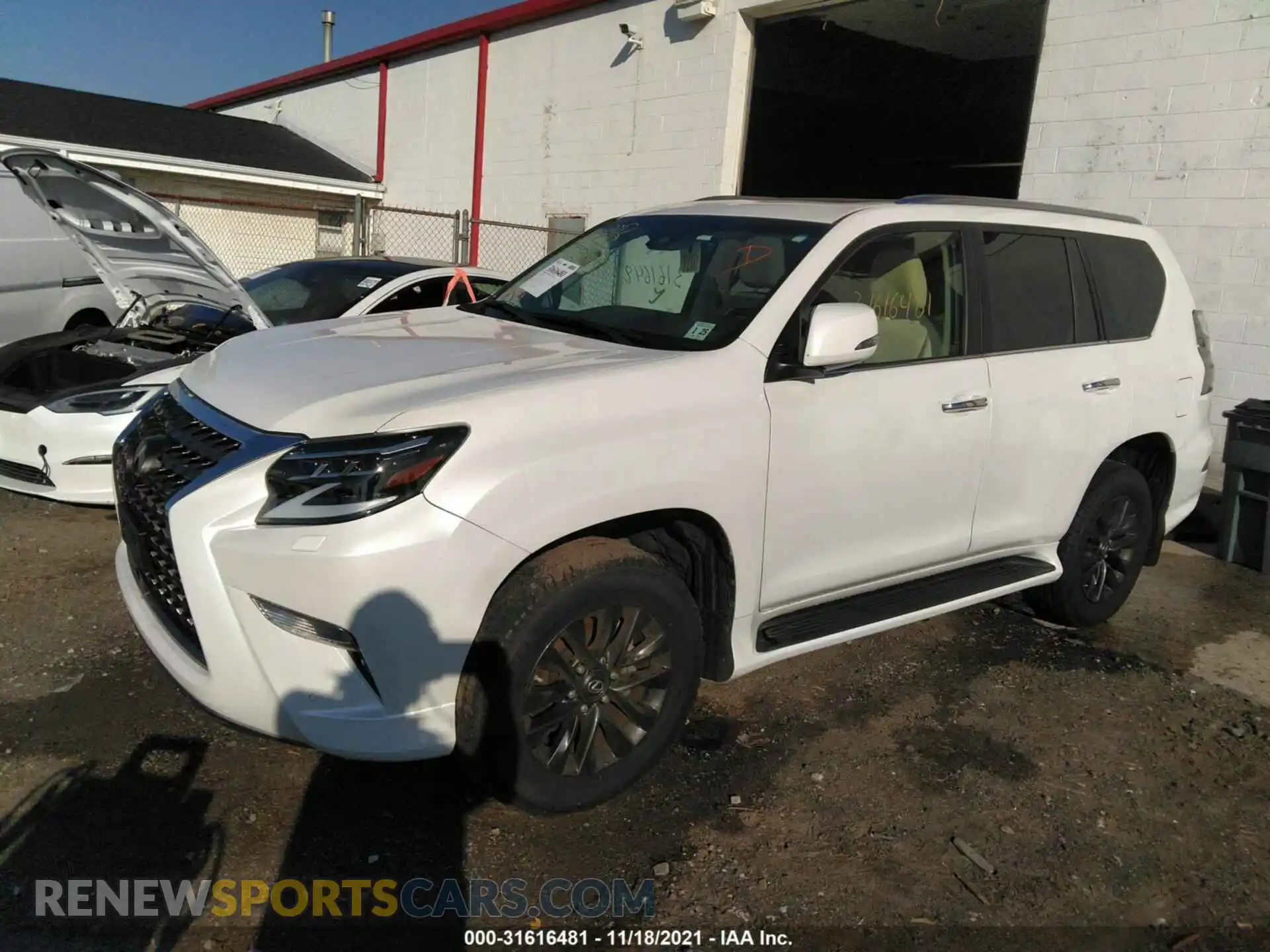 2 Photograph of a damaged car JTJAM7BX1L5247236 LEXUS GX 2020