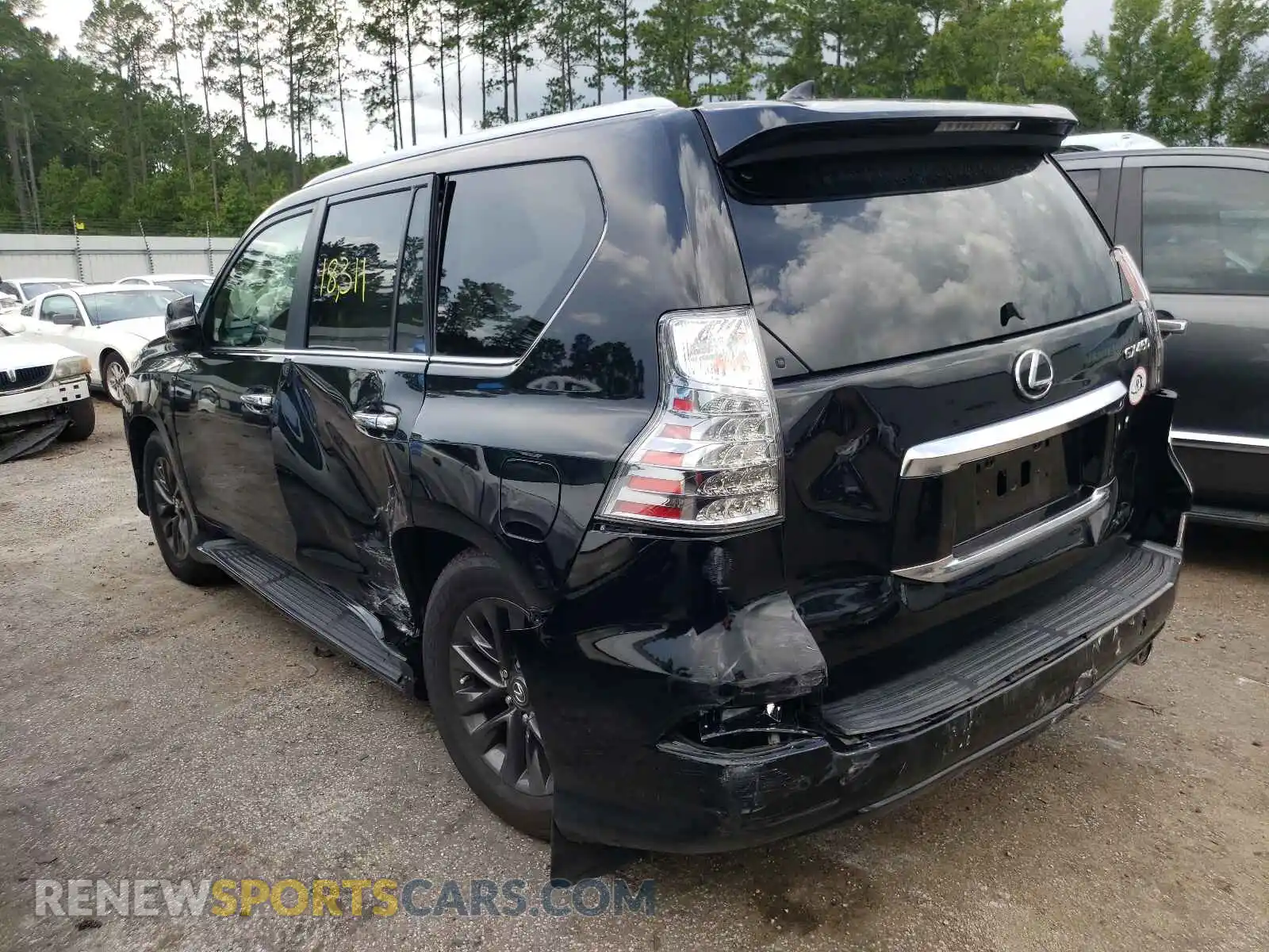 3 Photograph of a damaged car JTJAM7BX2L5248136 LEXUS GX 2020