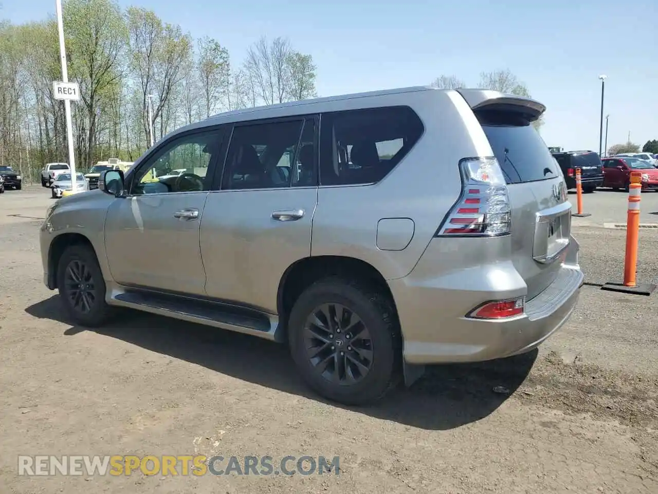 2 Photograph of a damaged car JTJAM7BX4L5243309 LEXUS GX 2020