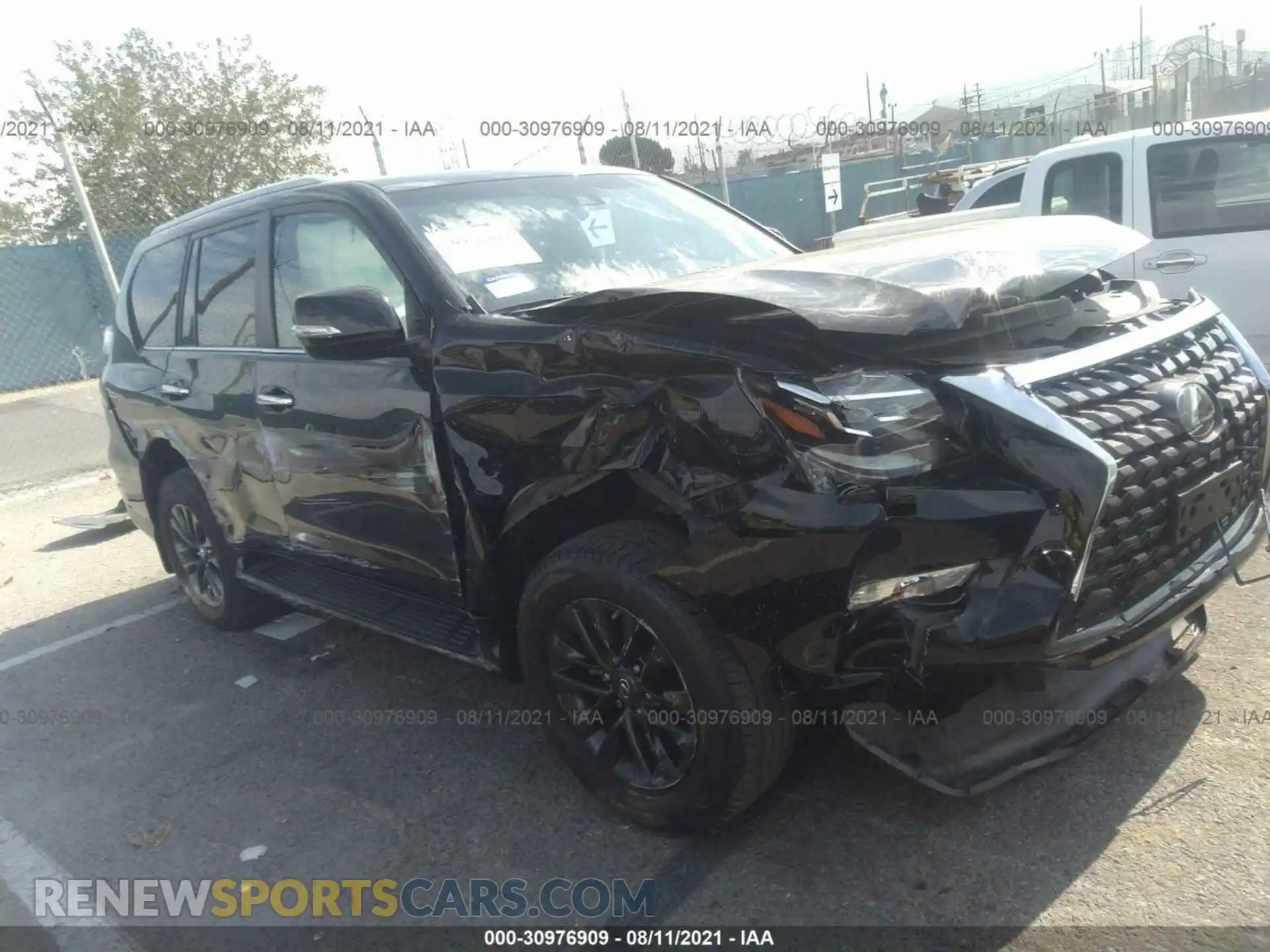1 Photograph of a damaged car JTJAM7BX4L5261888 LEXUS GX 2020