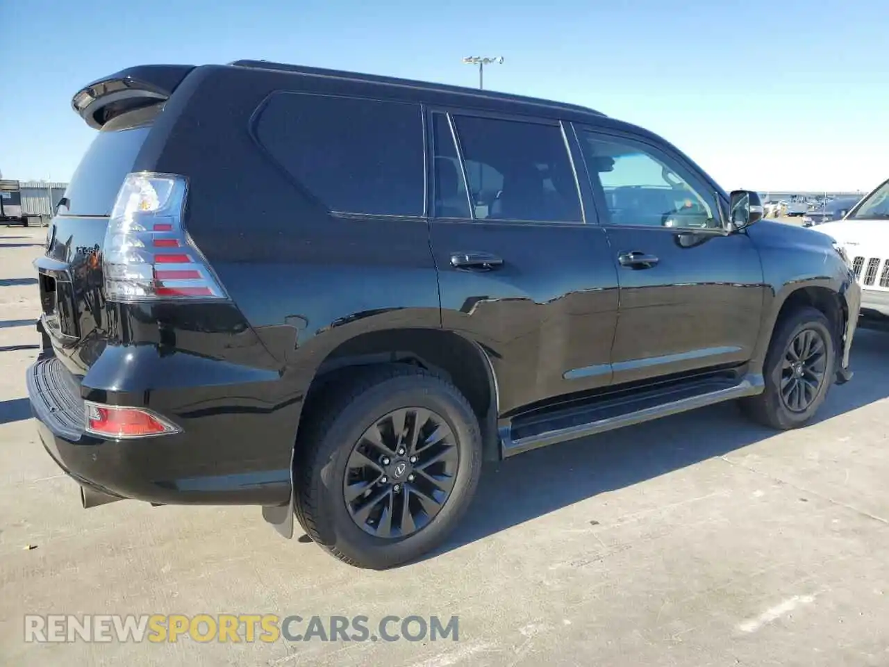 3 Photograph of a damaged car JTJAM7BX8L5264373 LEXUS GX 2020