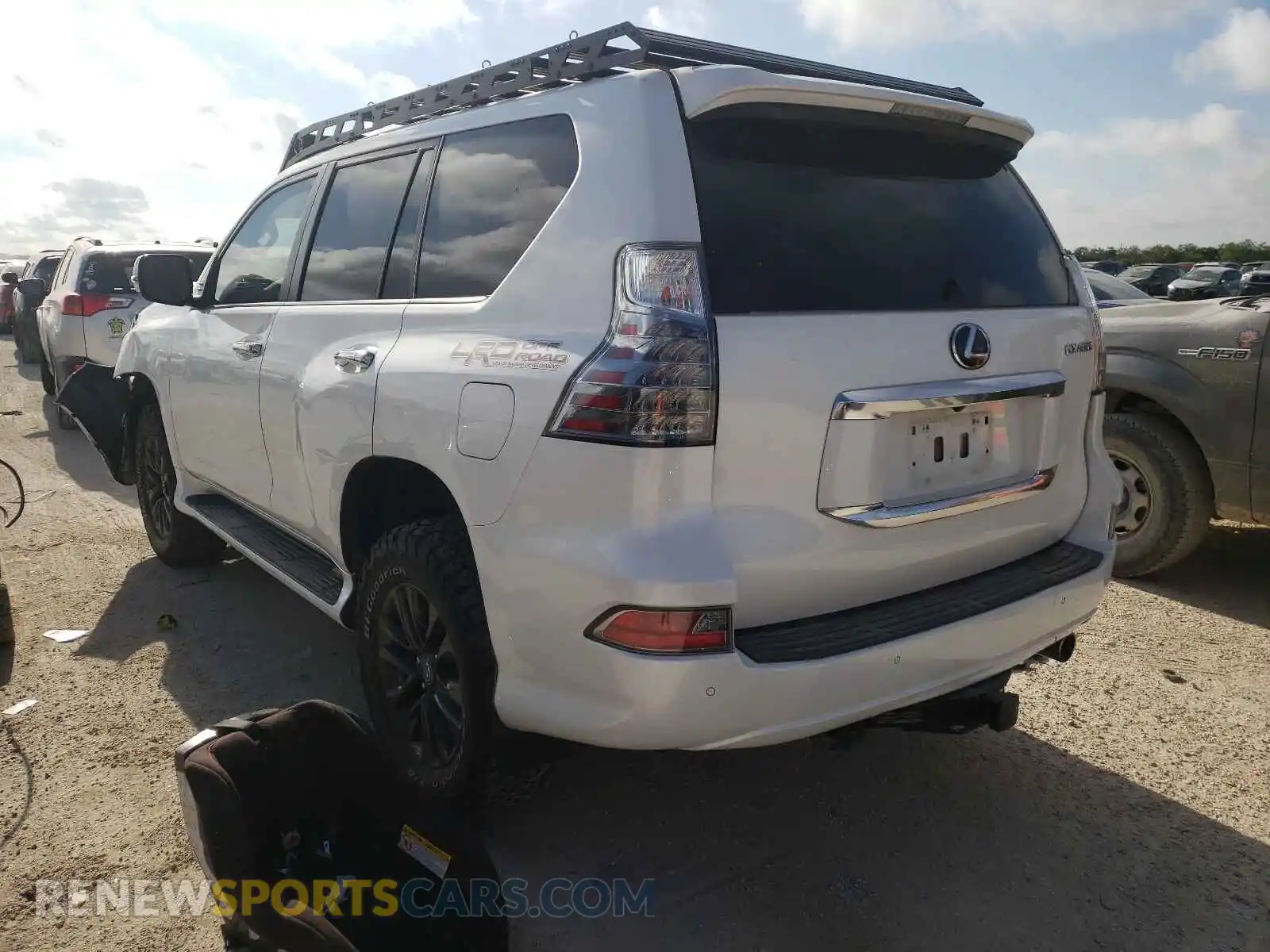 3 Photograph of a damaged car JTJAM7BX9L5242916 LEXUS GX 2020