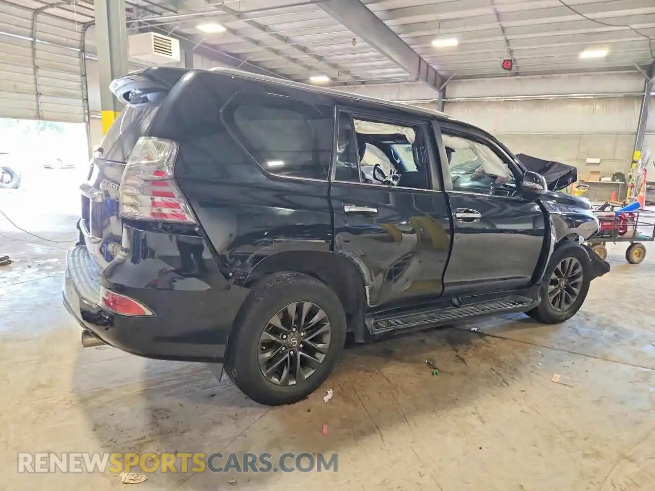 3 Фотография поврежденного автомобиля JTJAM7BX1M5268489 LEXUS GX 2021