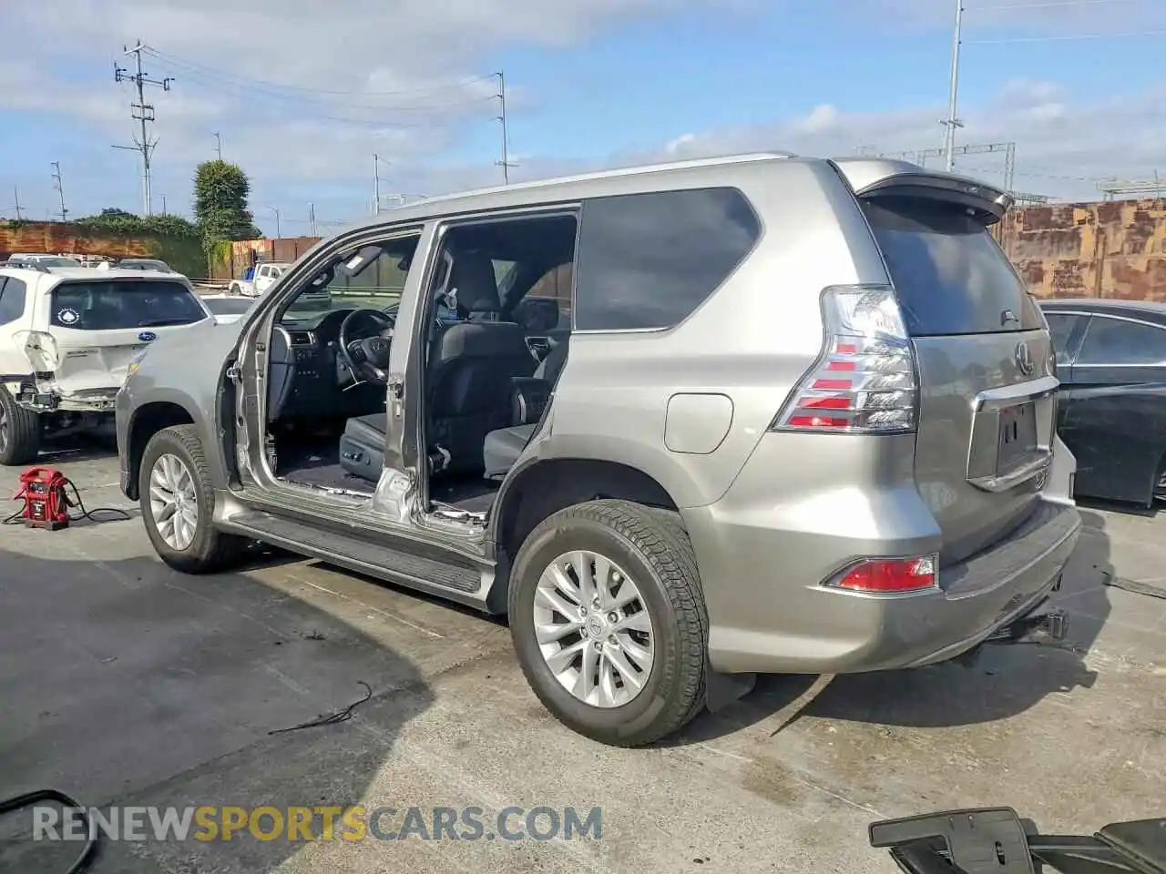 2 Фотография поврежденного автомобиля JTJAM7BX3M5298111 LEXUS GX 2021