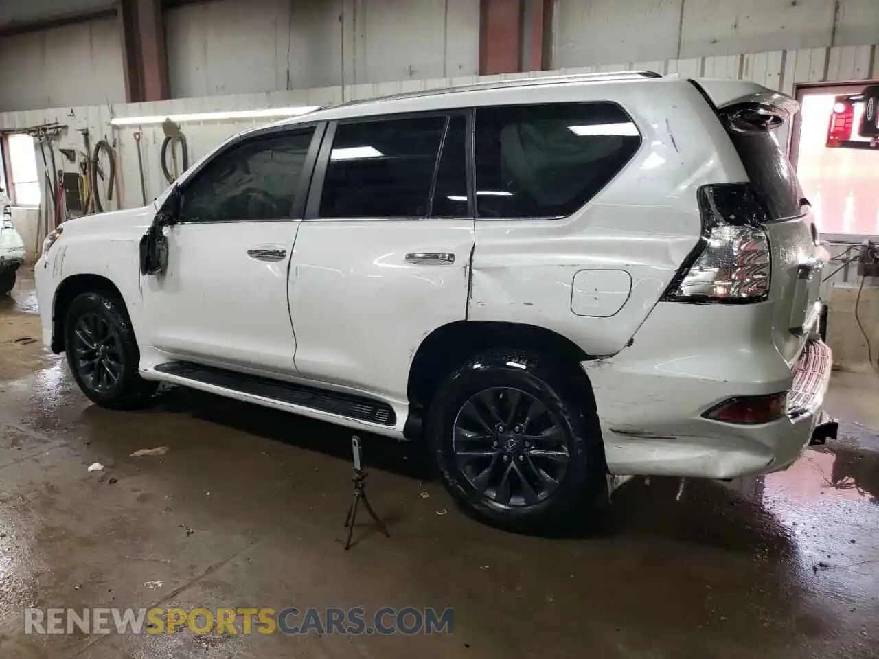 2 Photograph of a damaged car JTJAM7BX4M5291636 LEXUS GX 2021