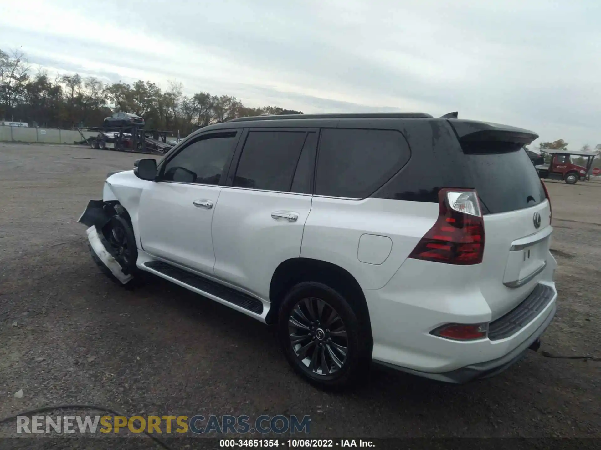 3 Photograph of a damaged car JTJAM7BX7M5278671 LEXUS GX 2021