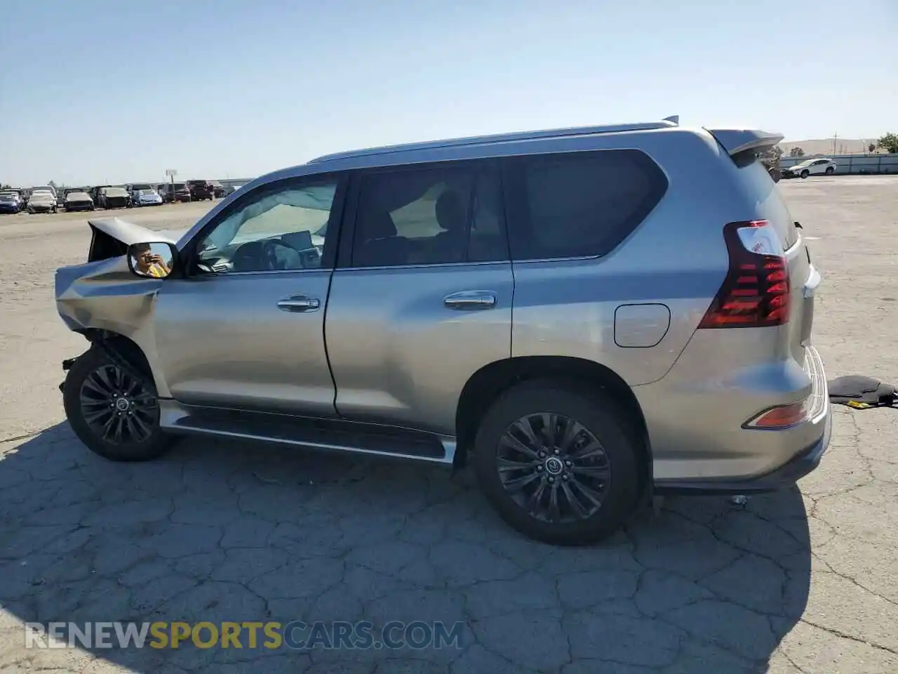 2 fotografías del automóvil dañado JTJAM7BX8N5318337 LEXUS GX 2022