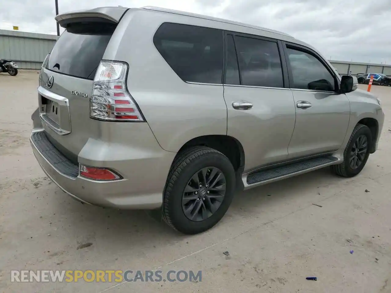 3 Фотография поврежденного автомобиля JTJAM7BX4P5382555 LEXUS GX 2023