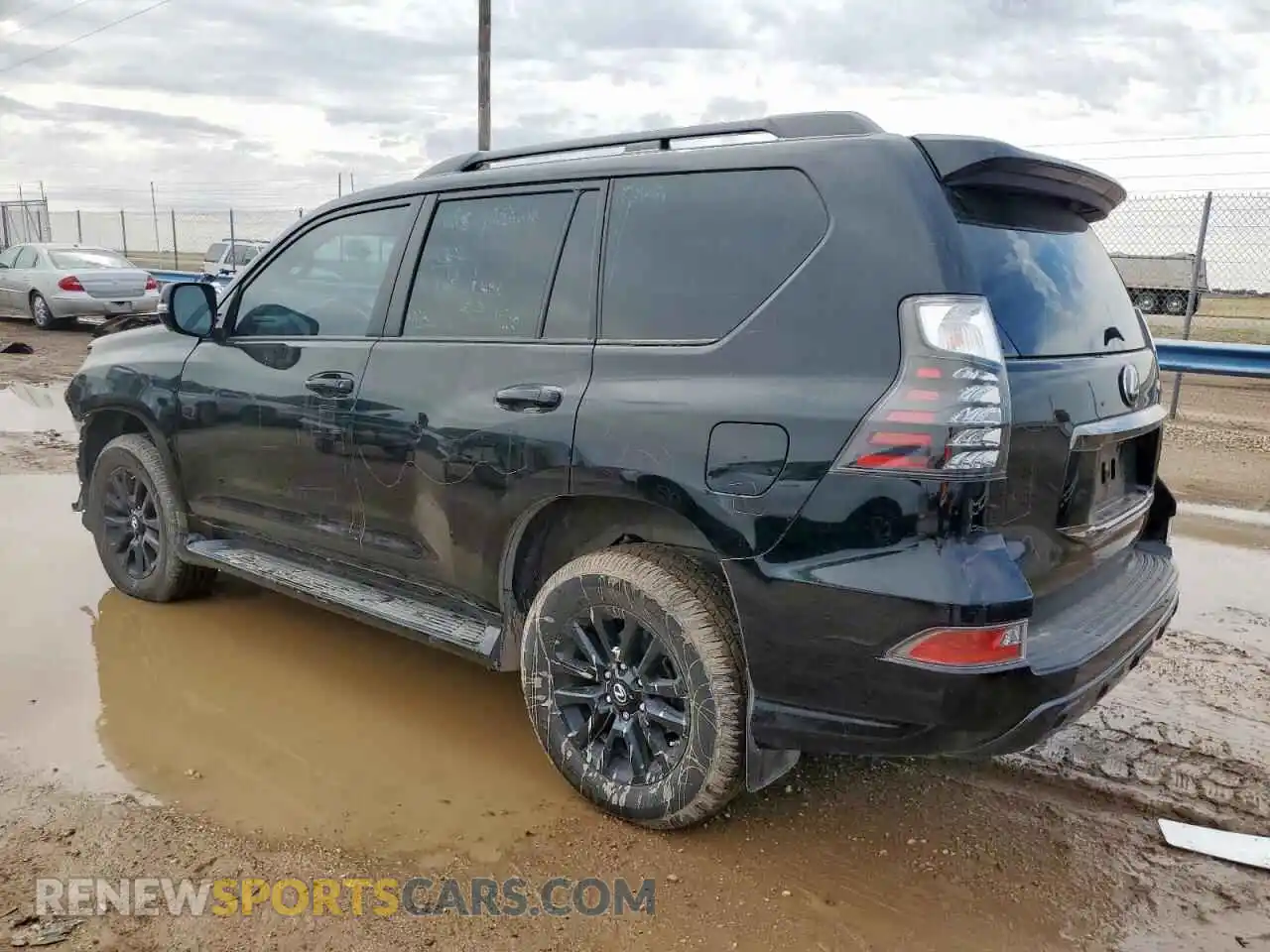 2 Photograph of a damaged car JTJSM7BX1P5339845 LEXUS GX 2023