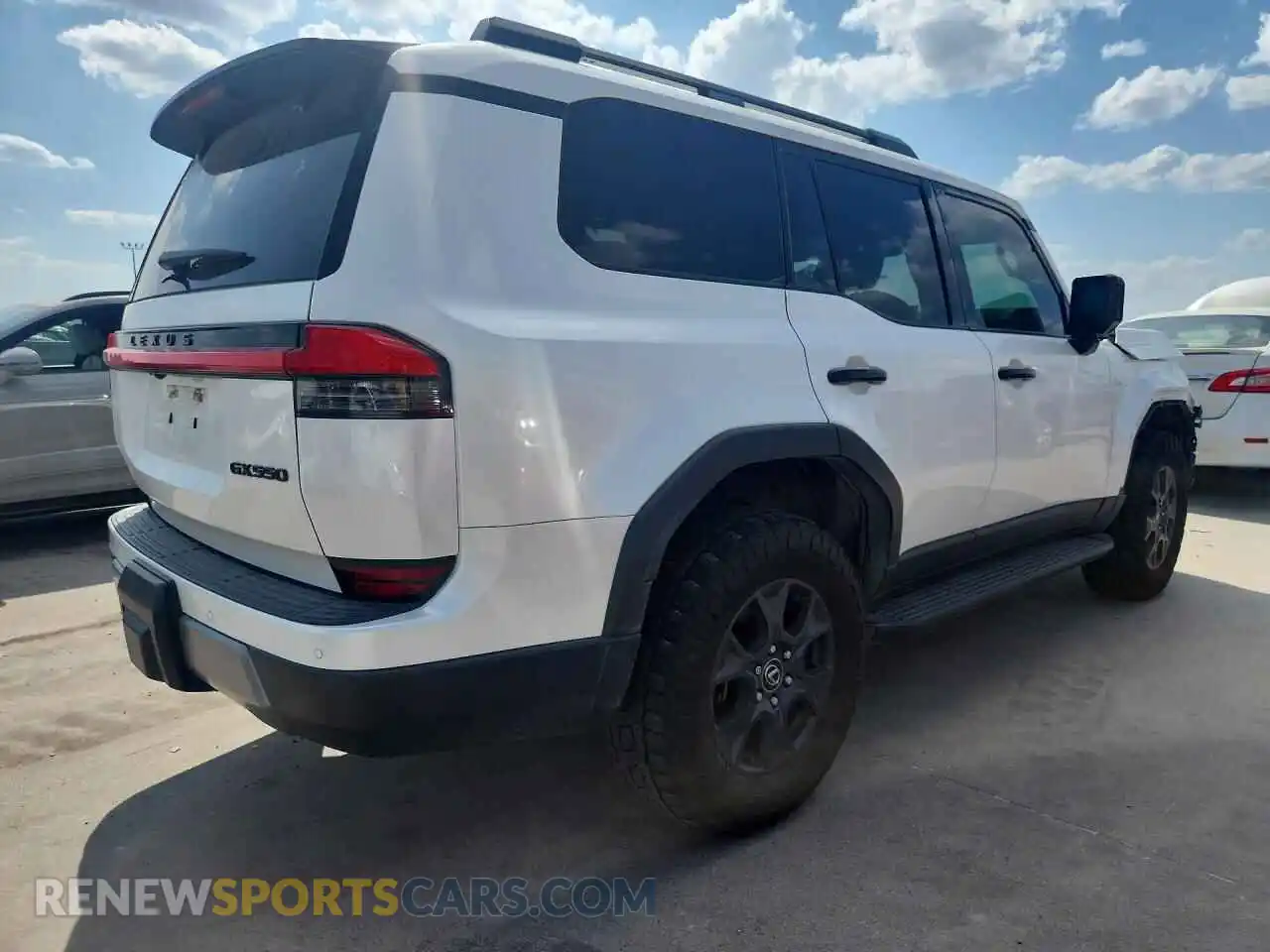 3 fotografías del automóvil dañado JTJTBCDX7R5009159 LEXUS GX 2024