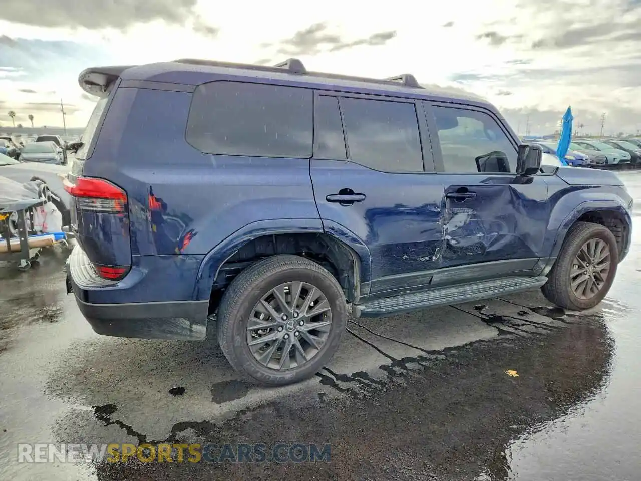 3 Photograph of a damaged car JTJTBCDX8R5031011 LEXUS GX 2024