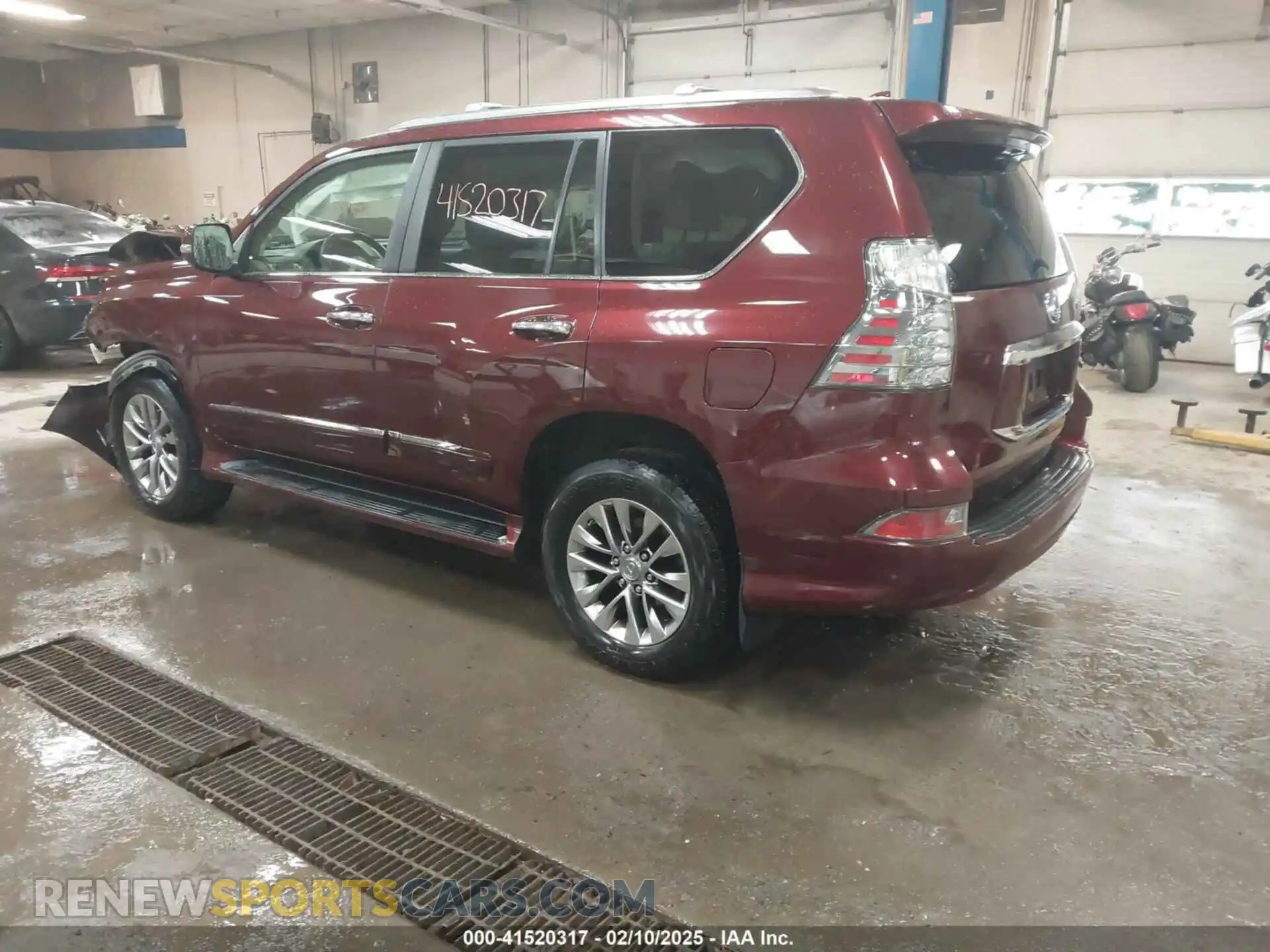3 Photograph of a damaged car JTJJM7FXXH5154846 LEXUS GX 460 2017