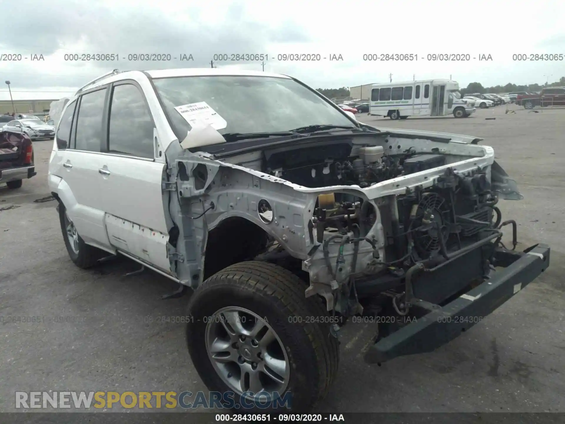 1 Photograph of a damaged car JTJBT20X780155310 LEXUS GX 470 2008