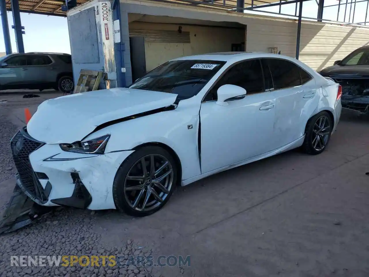 1 Фотография поврежденного автомобиля JTHBA1D25K5098096 LEXUS IS 2019
