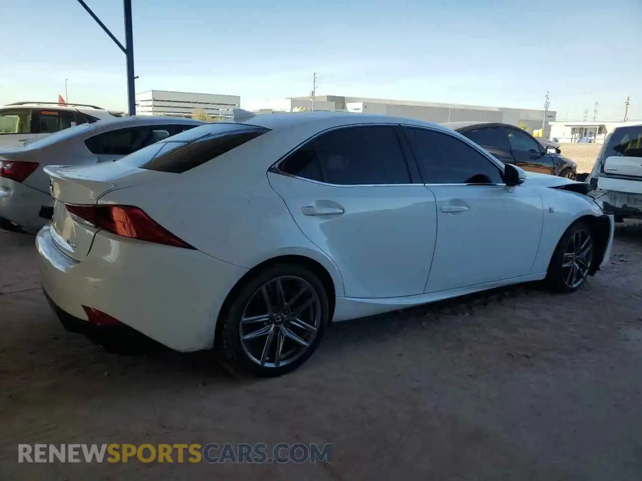 3 Фотография поврежденного автомобиля JTHBA1D25K5098096 LEXUS IS 2019