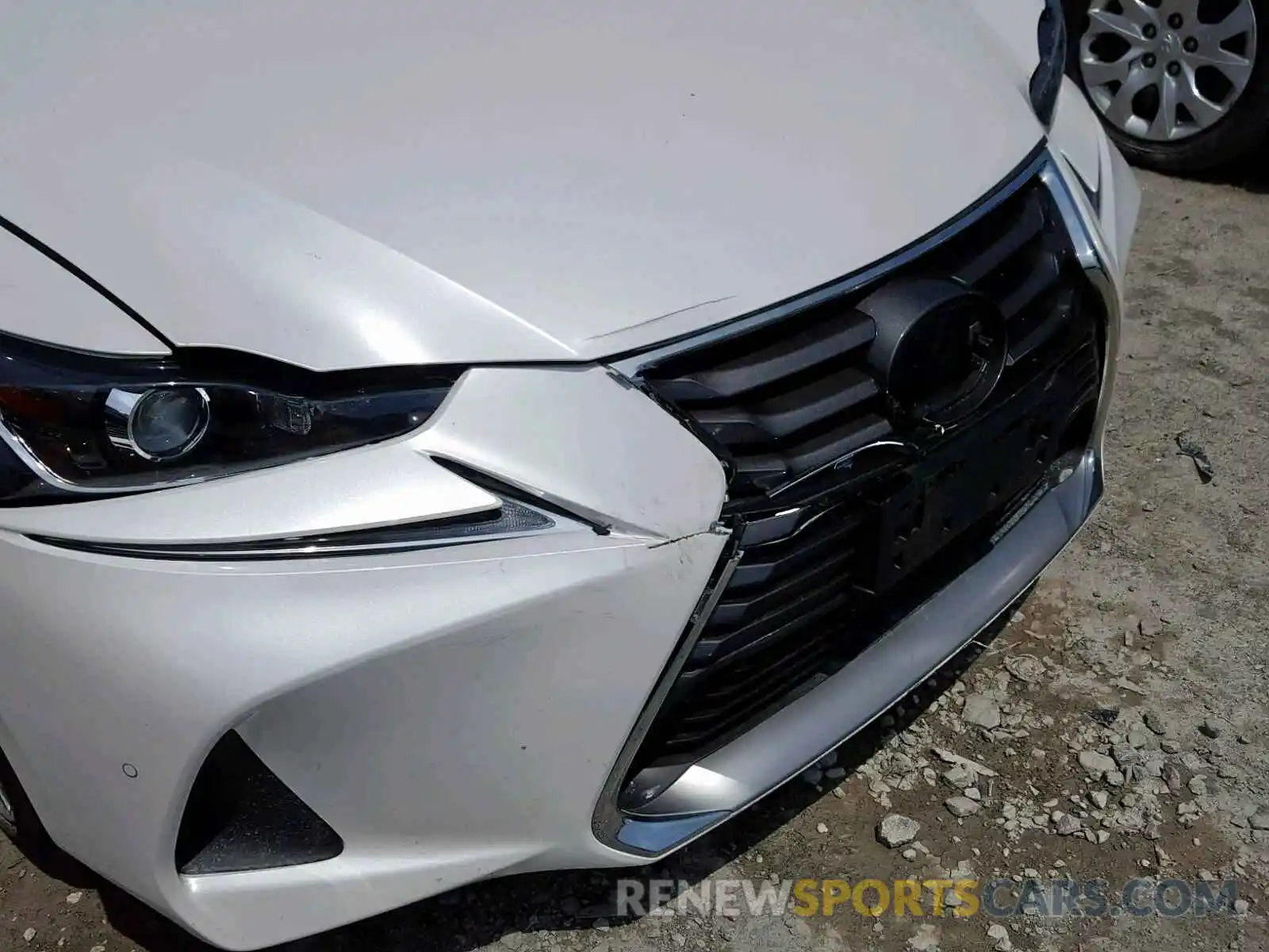 9 Photograph of a damaged car JTHC81D20K5033950 LEXUS IS 2019