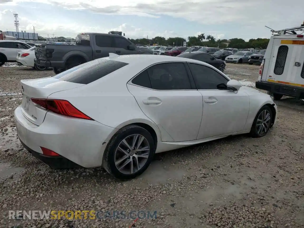 3 Photograph of a damaged car JTHAA1D22L5105552 LEXUS IS 2020