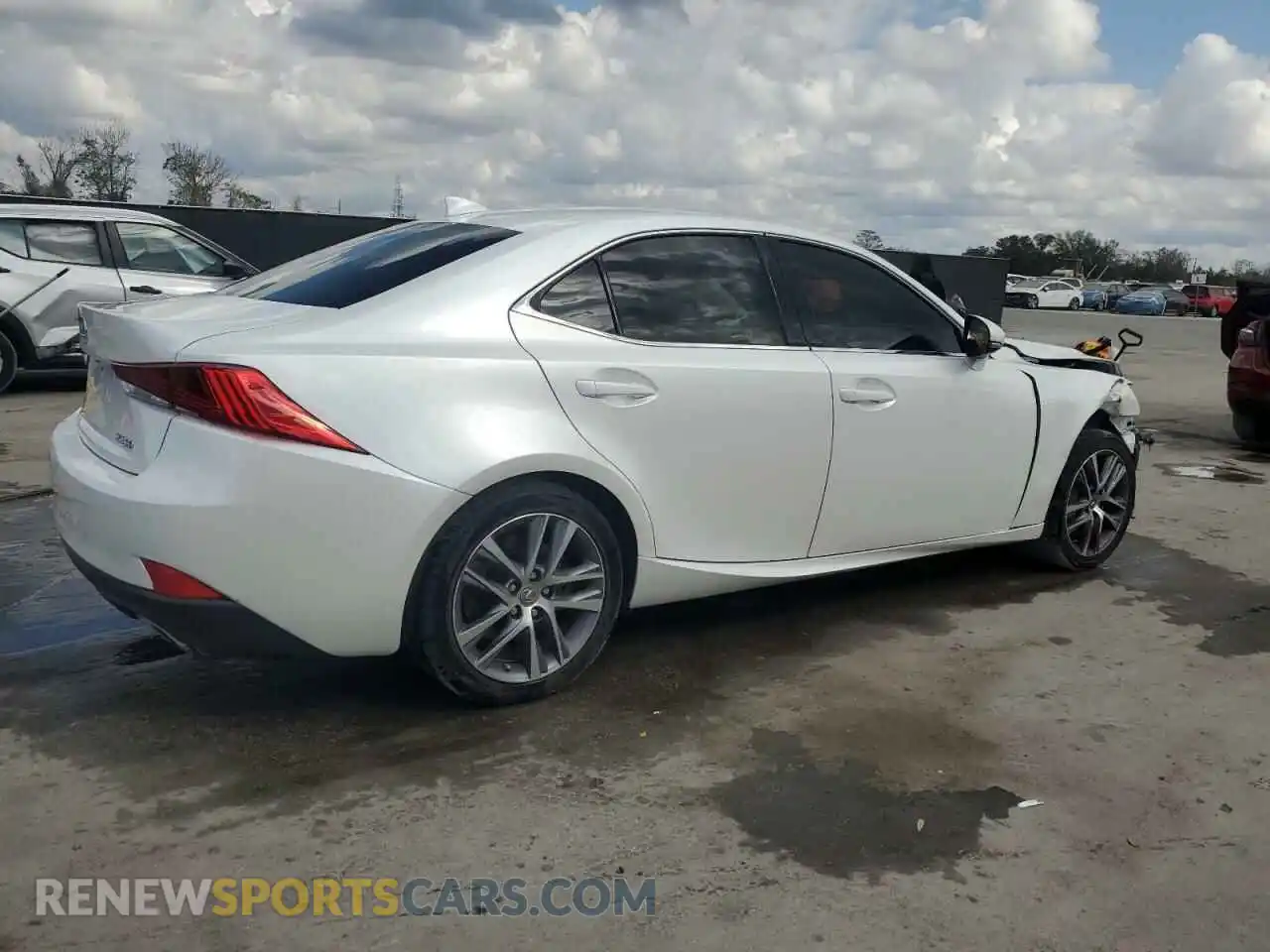 3 fotografías del automóvil dañado JTHAA1D2XL5106352 LEXUS IS 2020