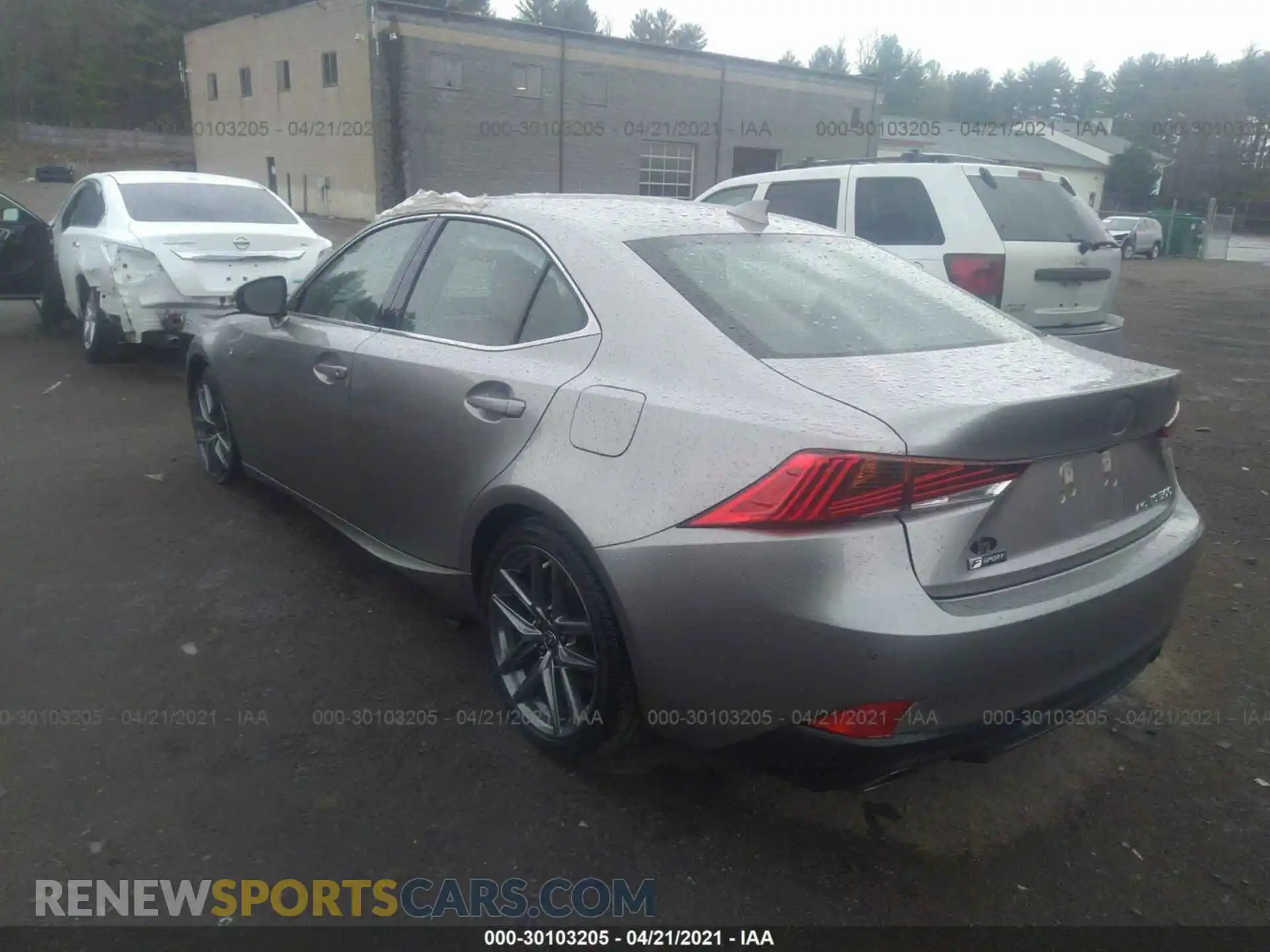 3 fotografías del automóvil dañado JTHG81F25L5043308 LEXUS IS 2020