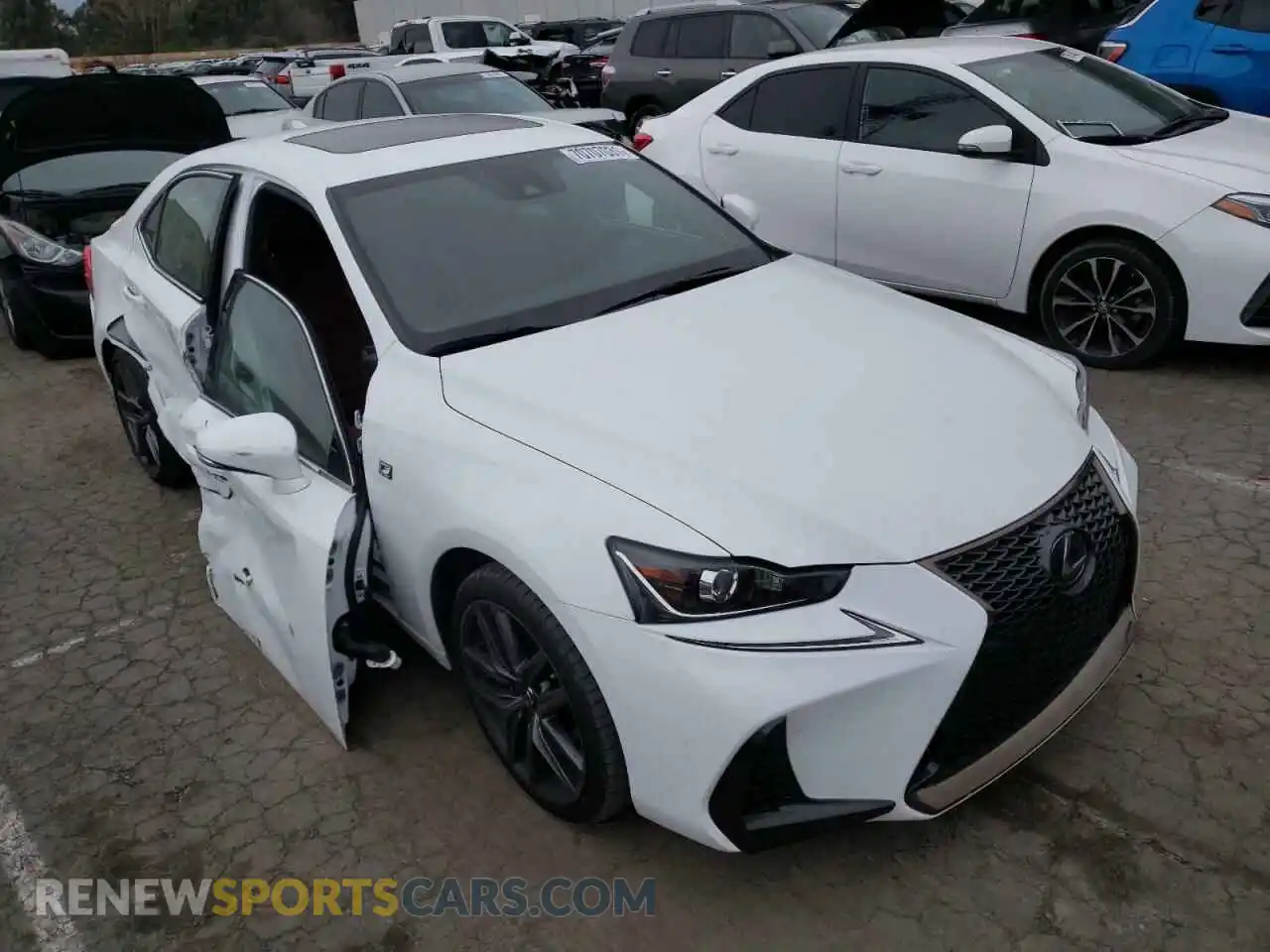 1 Photograph of a damaged car JTHGZ1B24L5035994 LEXUS IS 2020