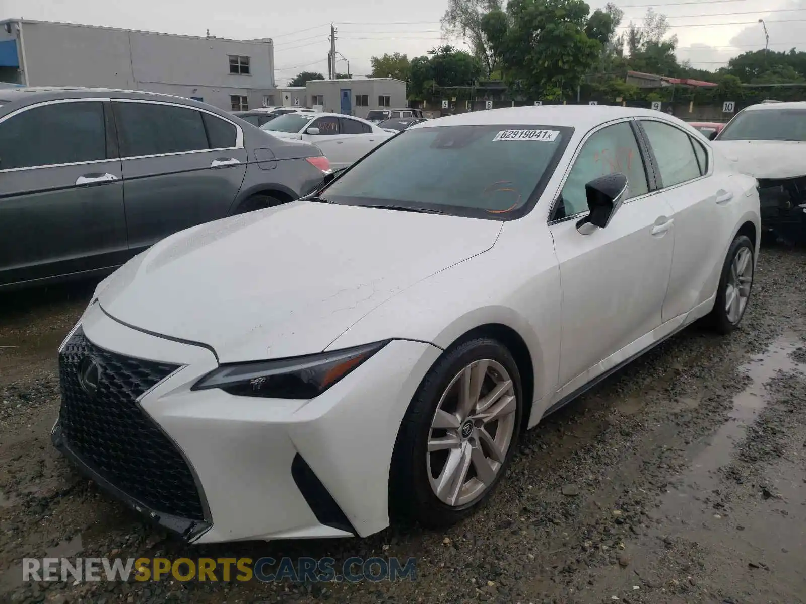 2 Photograph of a damaged car JTHAA1D26M5116071 LEXUS IS 2021