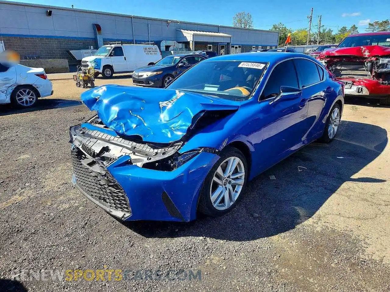 1 Фотография поврежденного автомобиля JTHC81F25M5047519 LEXUS IS 2021