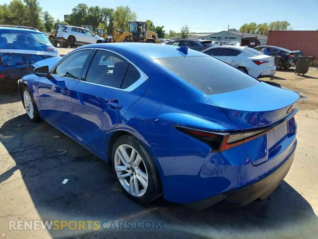2 Фотография поврежденного автомобиля JTHC81F25M5047519 LEXUS IS 2021