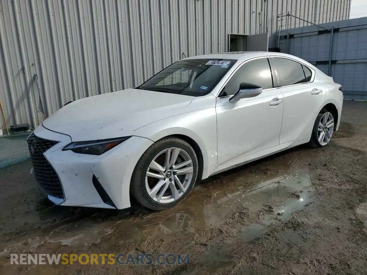 1 Photograph of a damaged car JTHCA1D22M5110812 LEXUS IS 2021