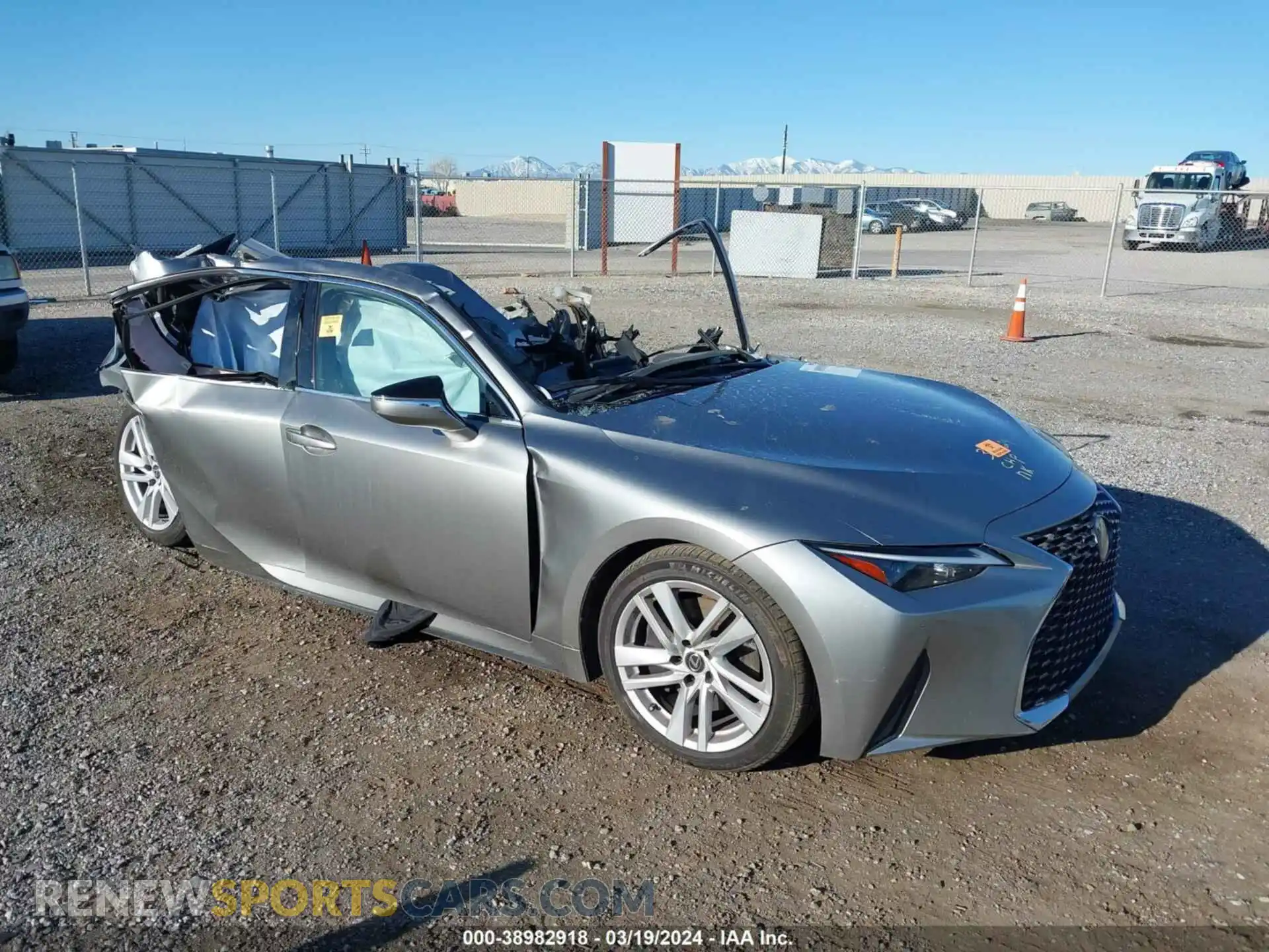 1 Photograph of a damaged car JTHCA1D29M5110077 LEXUS IS 2021