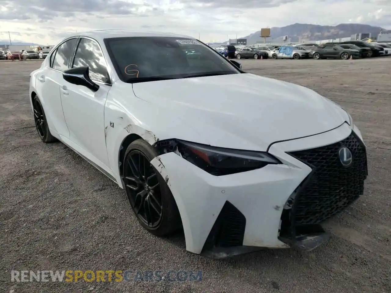1 fotografías del automóvil dañado JTHGZ1B26M5037442 LEXUS IS 2021