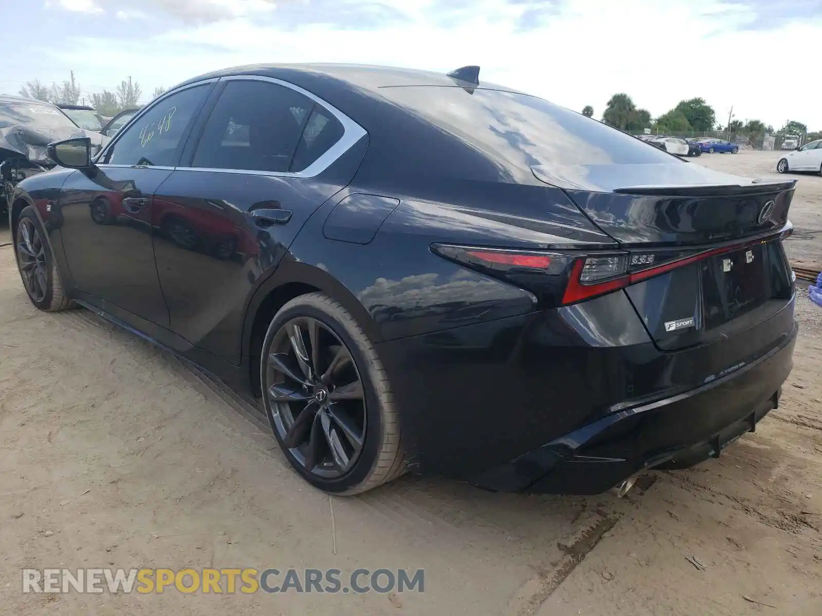 3 fotografías del automóvil dañado JTHGZ1B27M5040284 LEXUS IS 2021