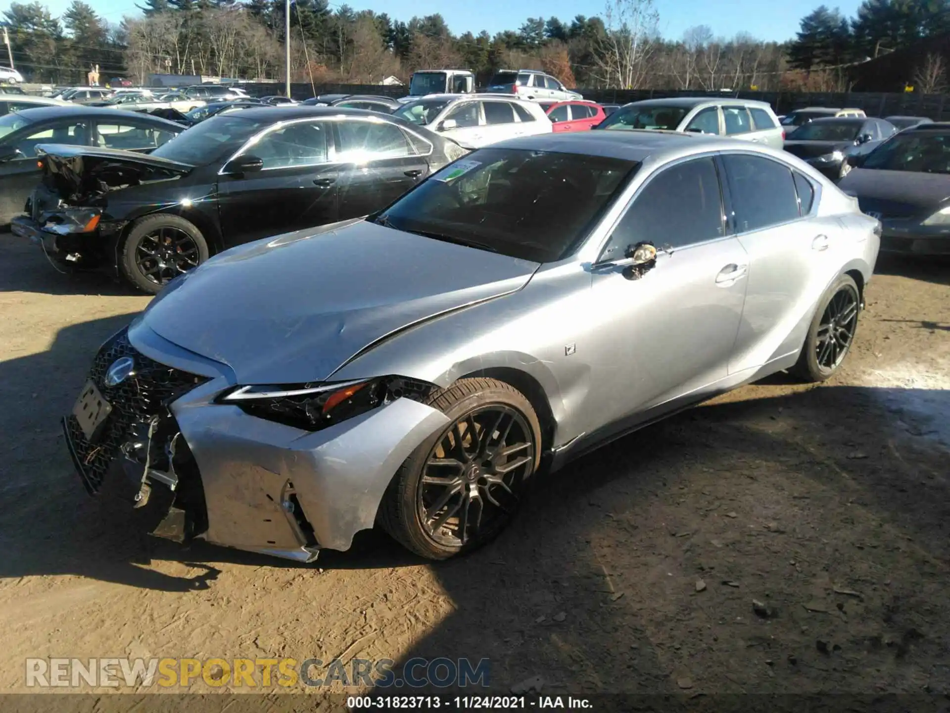 2 fotografías del automóvil dañado JTHGZ1E28M5018905 LEXUS IS 2021
