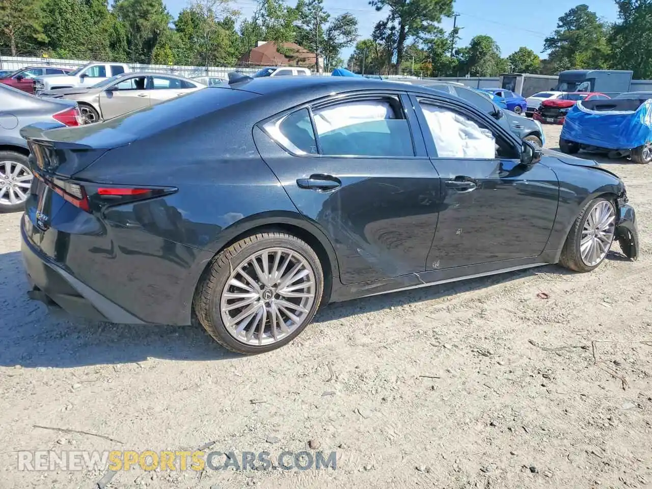 3 Фотография поврежденного автомобиля JTHD81F28N5047939 LEXUS IS 2022