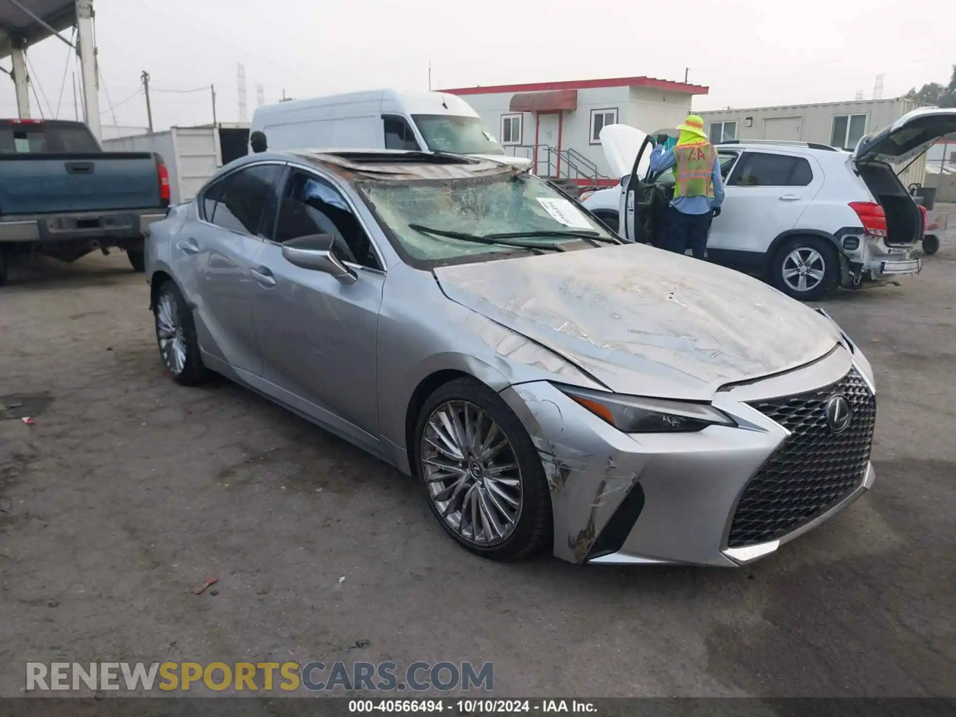 1 Фотография поврежденного автомобиля JTHDA1D22N5121248 LEXUS IS 2022