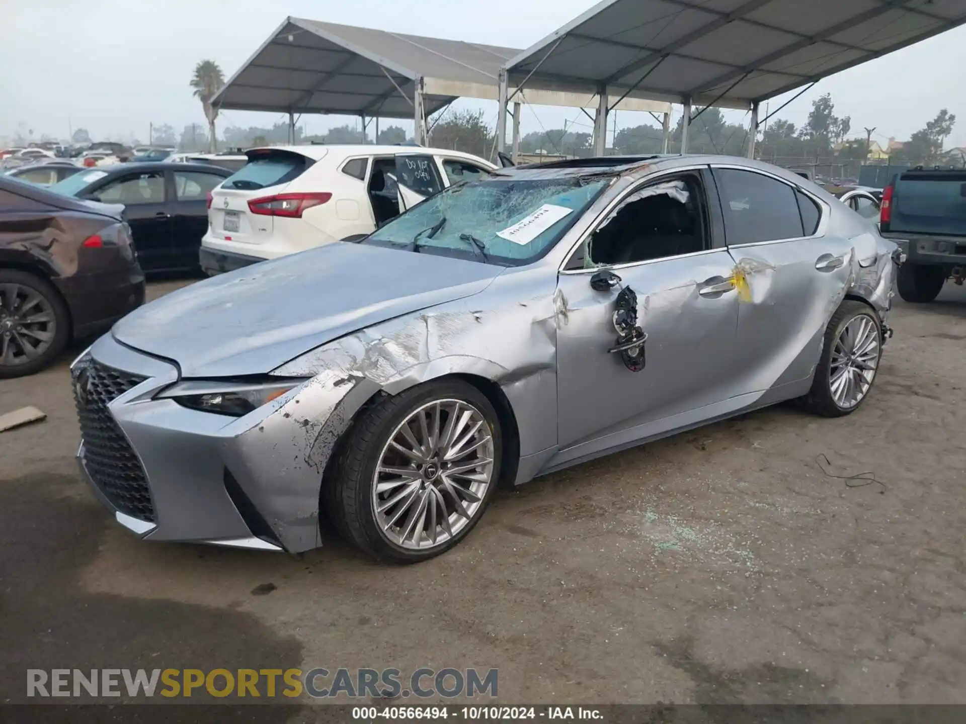 2 Фотография поврежденного автомобиля JTHDA1D22N5121248 LEXUS IS 2022