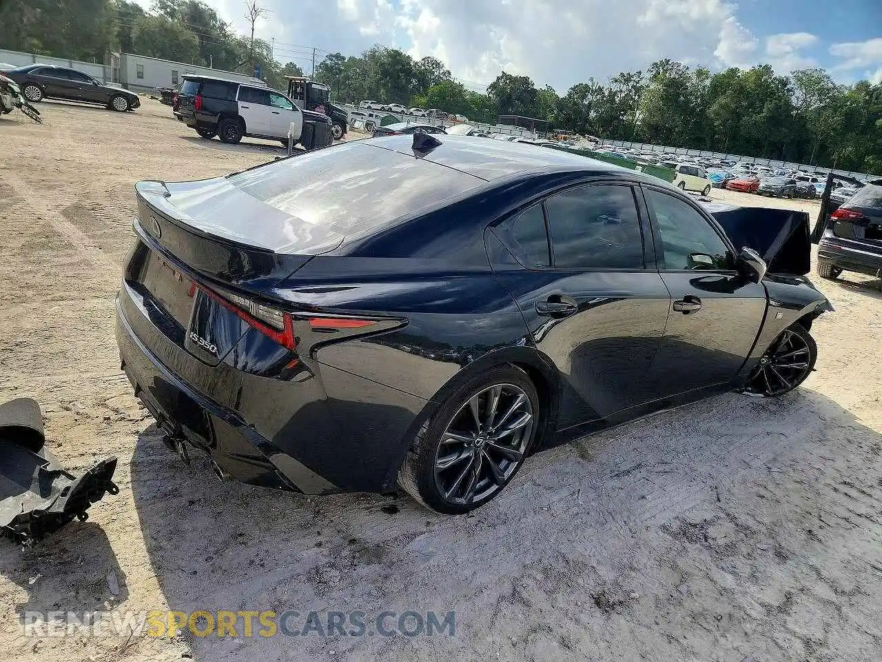 3 fotografías del automóvil dañado JTHGZ1B27P5067036 LEXUS IS 2023