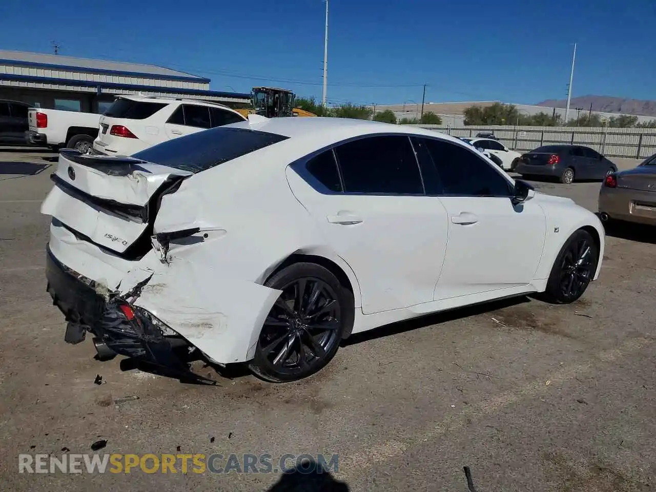 3 fotografías del automóvil dañado JTHGZ1B29P5065062 LEXUS IS 2023