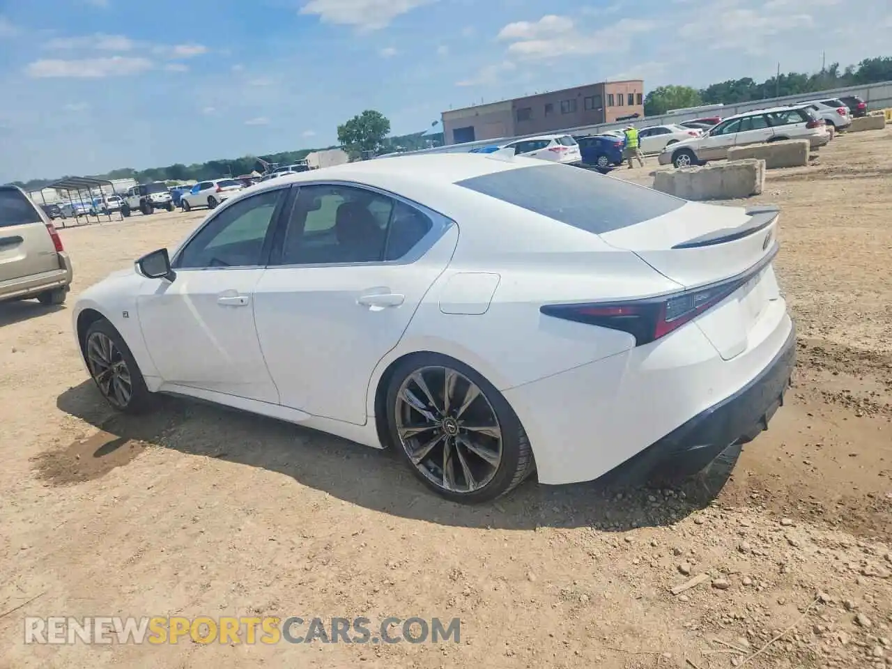 2 Фотография поврежденного автомобиля JTHGZ1E24P5029937 LEXUS IS 2023