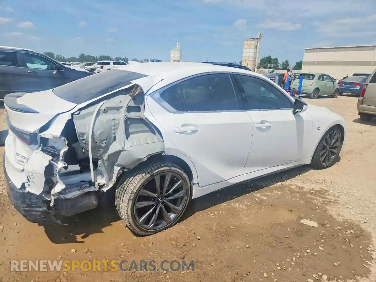 3 Фотография поврежденного автомобиля JTHGZ1E24P5029937 LEXUS IS 2023