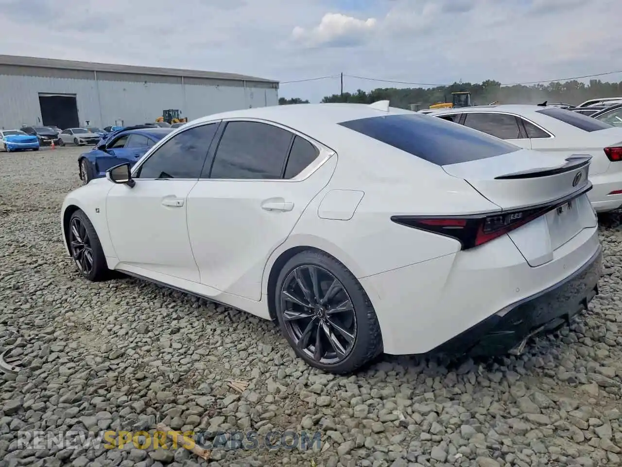 2 Фотография поврежденного автомобиля JTHGZ1E27P5029673 LEXUS IS 2023