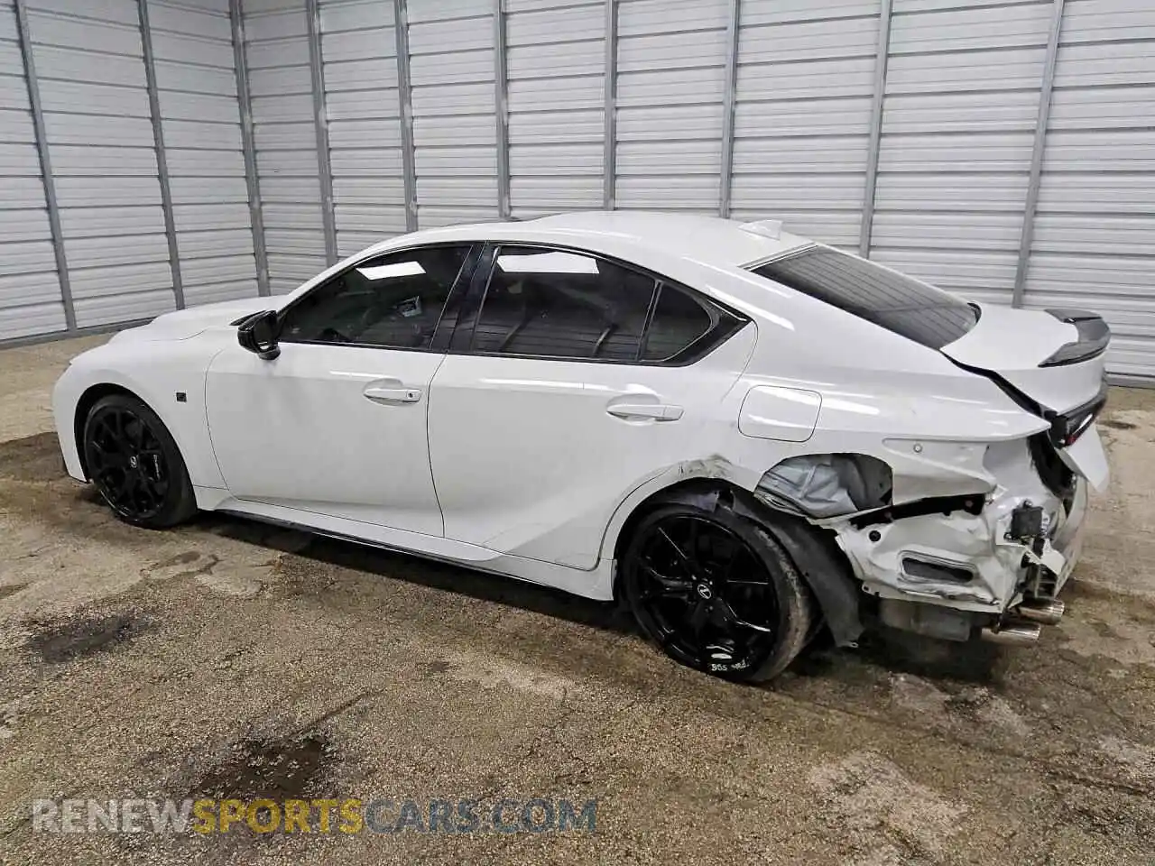 2 Фотография поврежденного автомобиля JTHAP1D27S5007520 LEXUS IS 2025