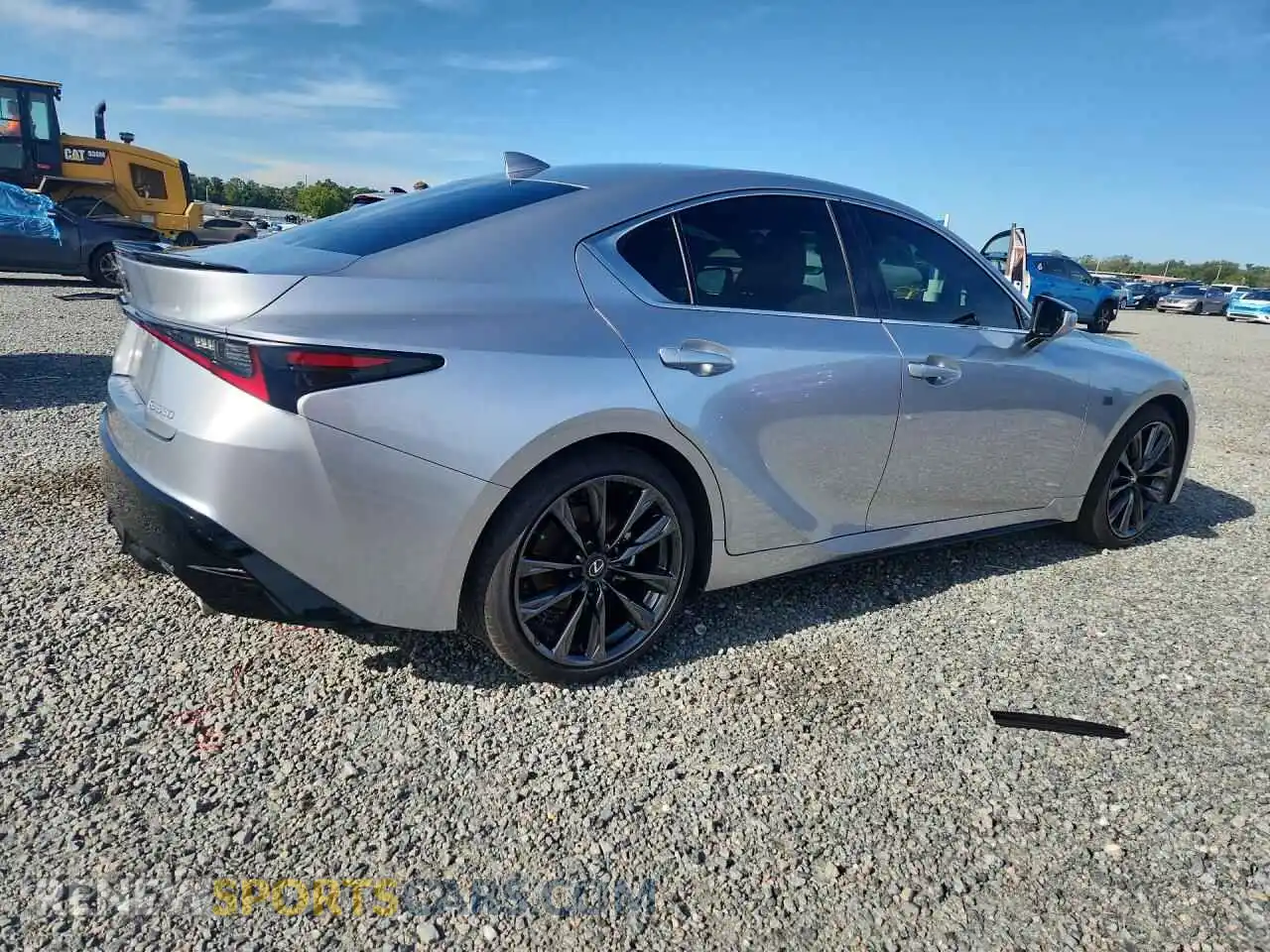 3 fotografías del automóvil dañado JTHBZ1B21S5086748 LEXUS IS 2025