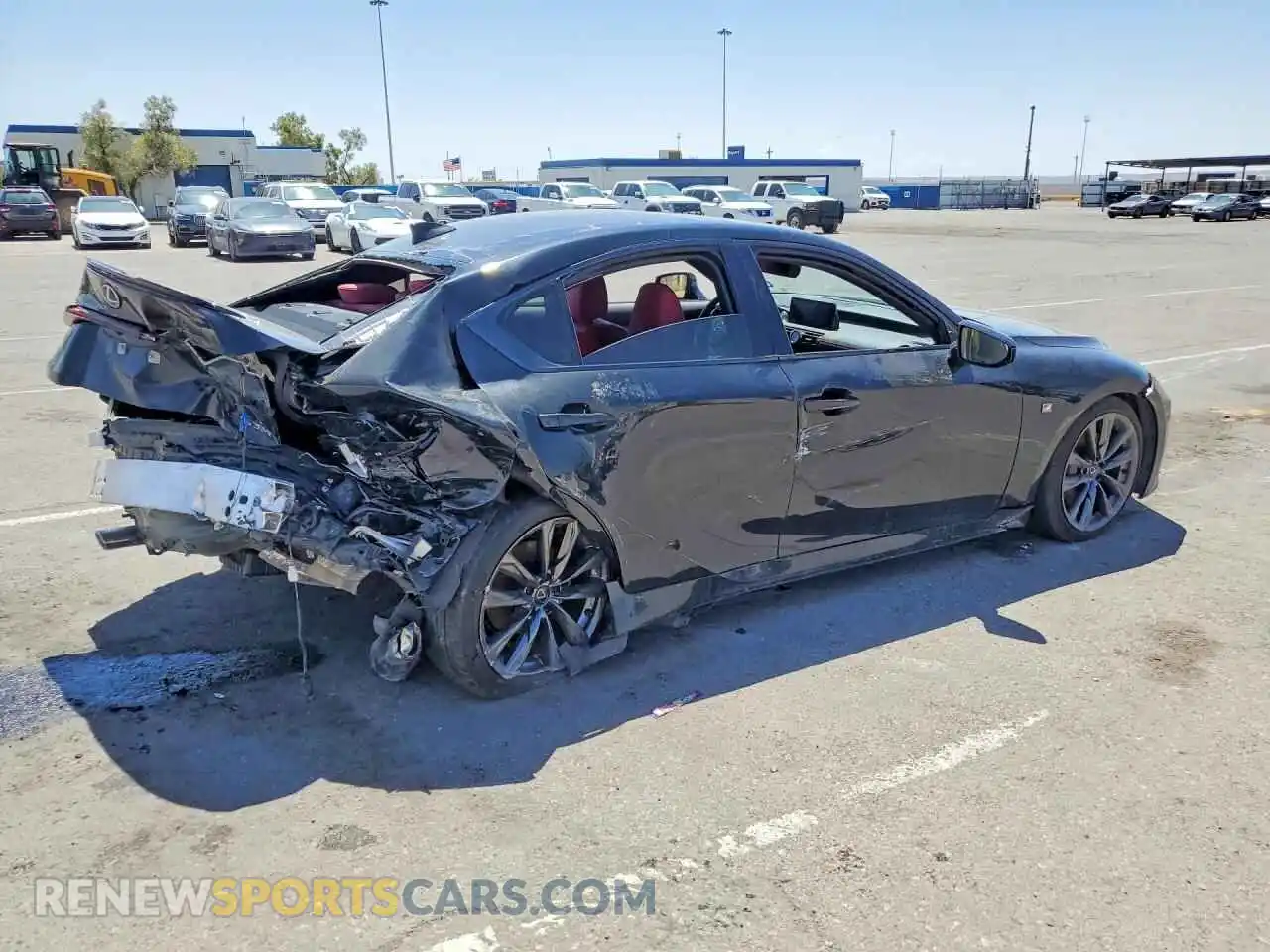 3 fotografías del automóvil dañado JTHGZ1B26S5090462 LEXUS IS 2025