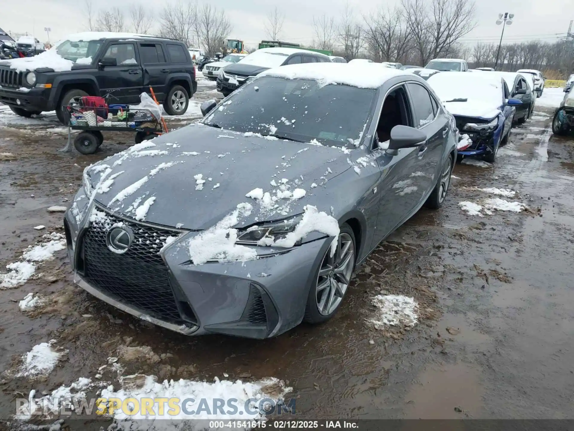2 fotografías del automóvil dañado JTHCZ1D27K5016253 LEXUS IS 350 2019