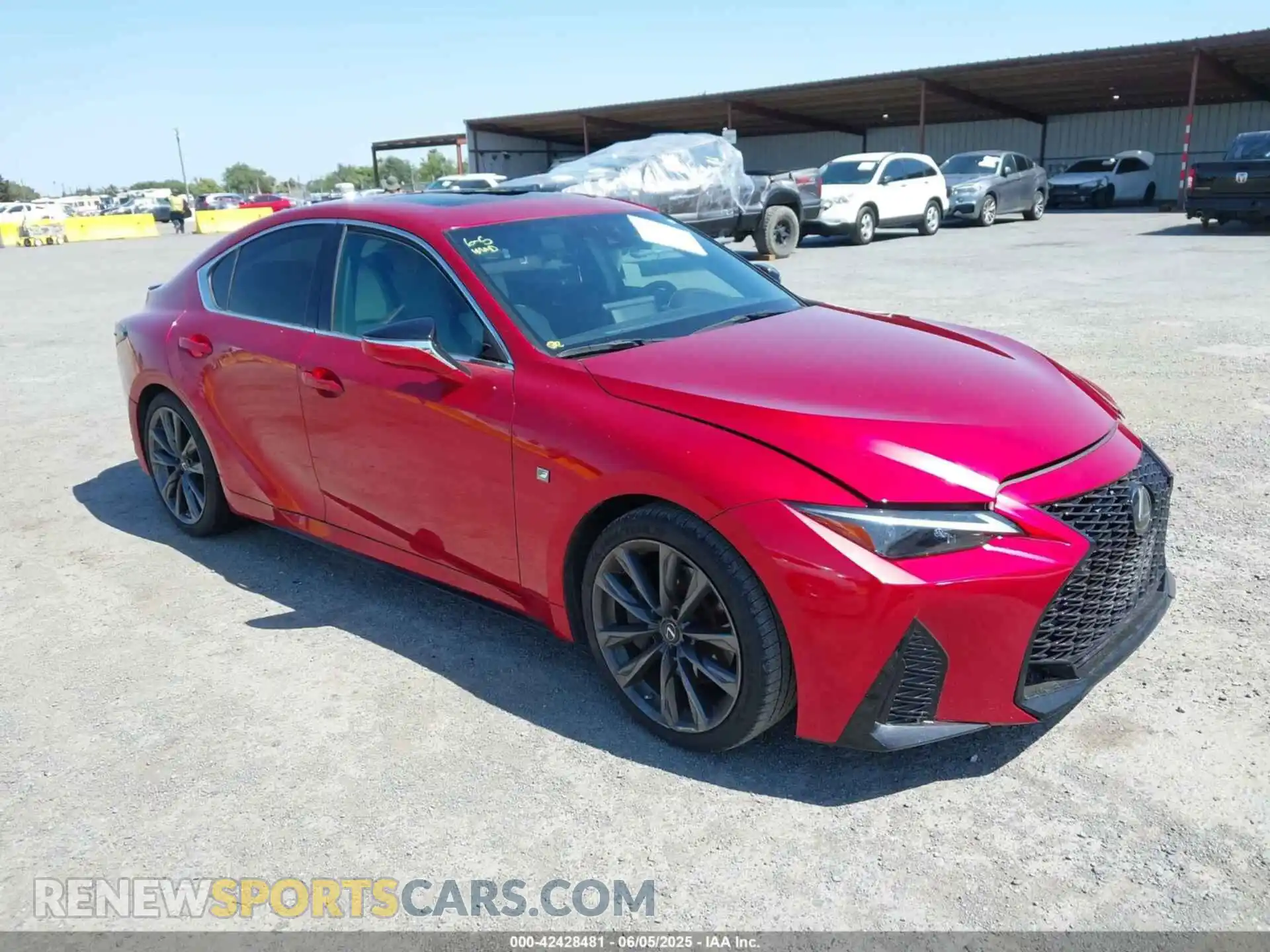 1 fotografías del automóvil dañado JTHGZ1B25M5040591 LEXUS IS 350 2021