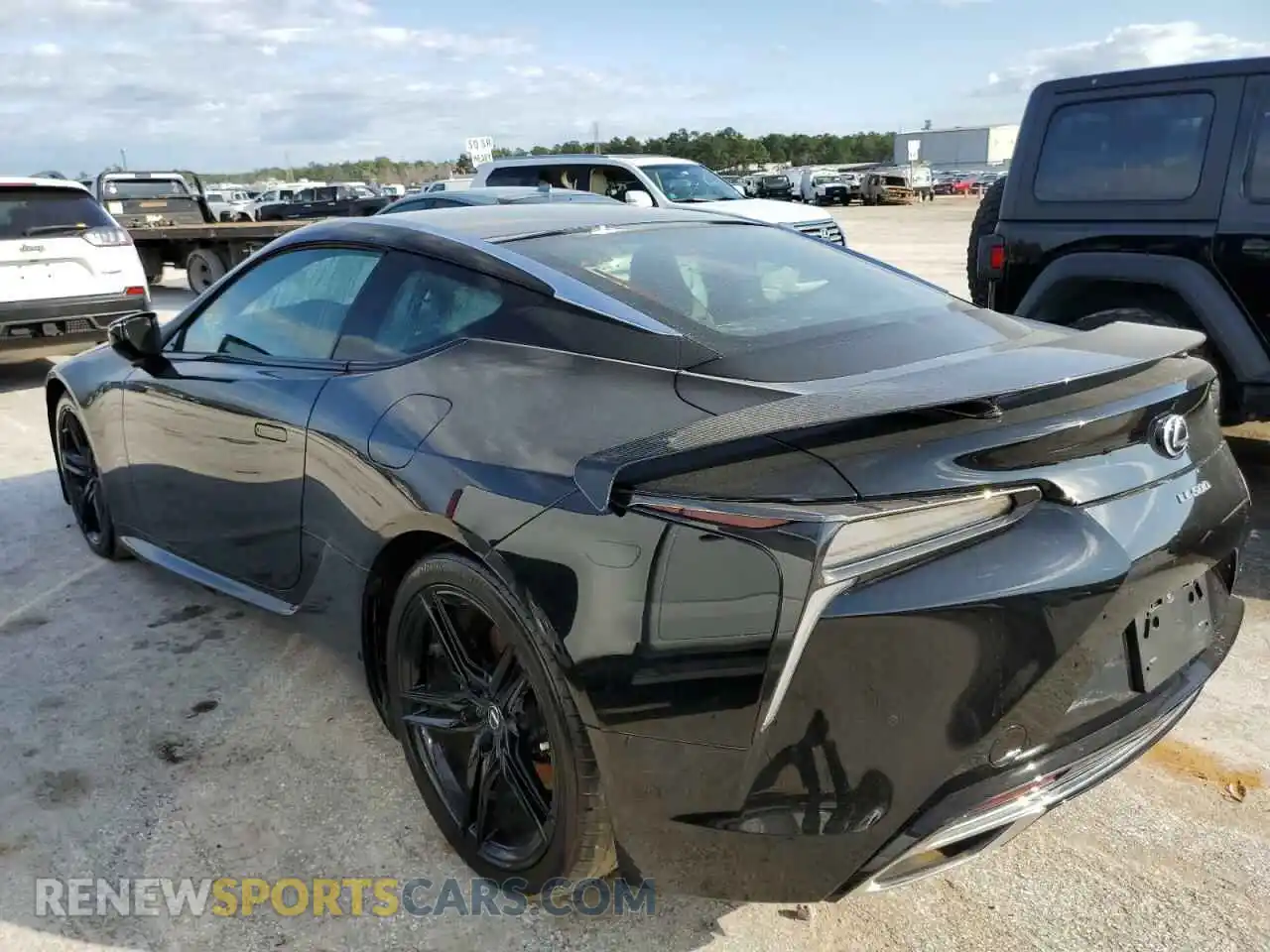 2 Фотография поврежденного автомобиля JTHCP5AY9MA103619 LEXUS LC500 2021