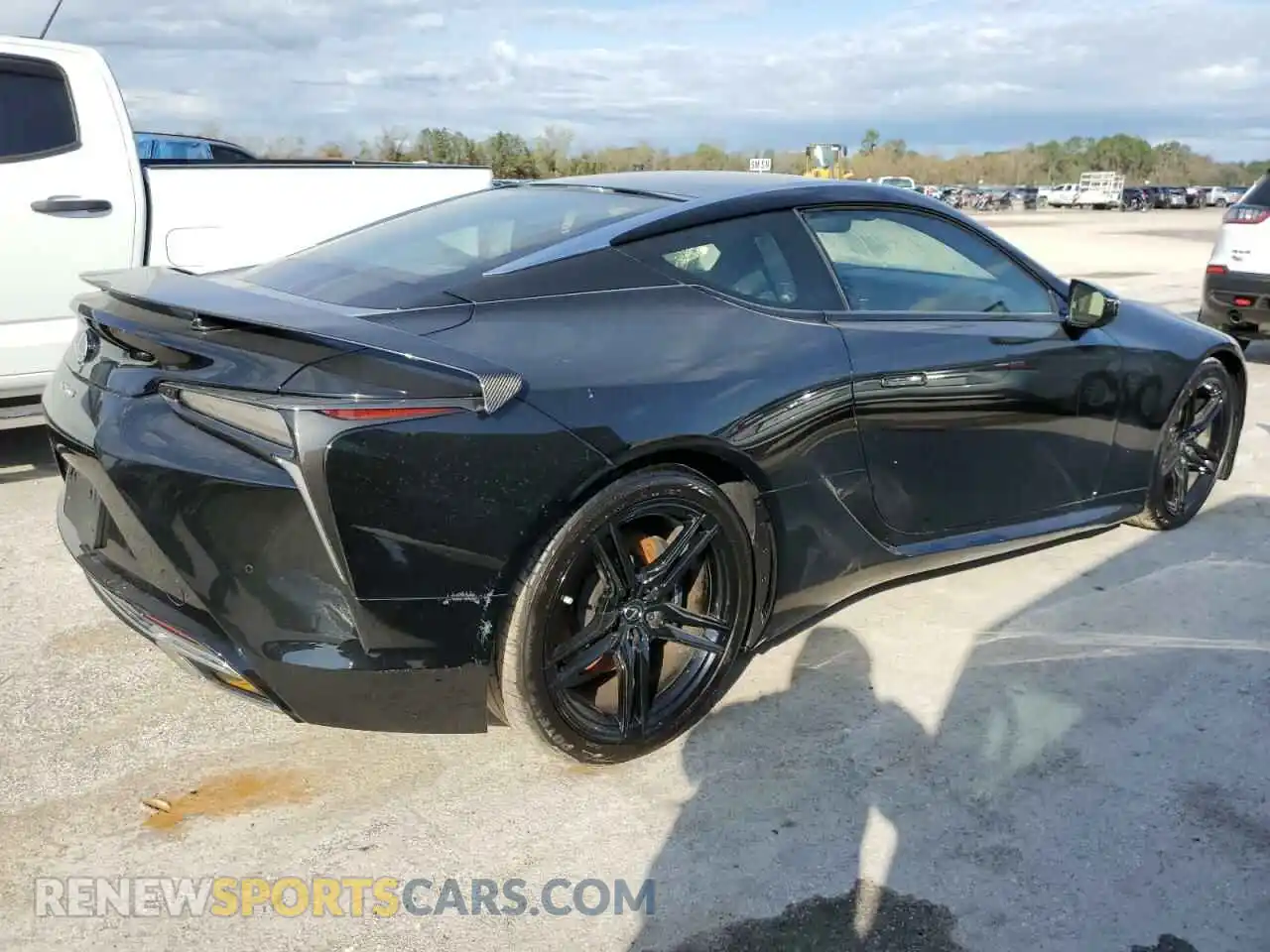 3 Фотография поврежденного автомобиля JTHCP5AY9MA103619 LEXUS LC500 2021