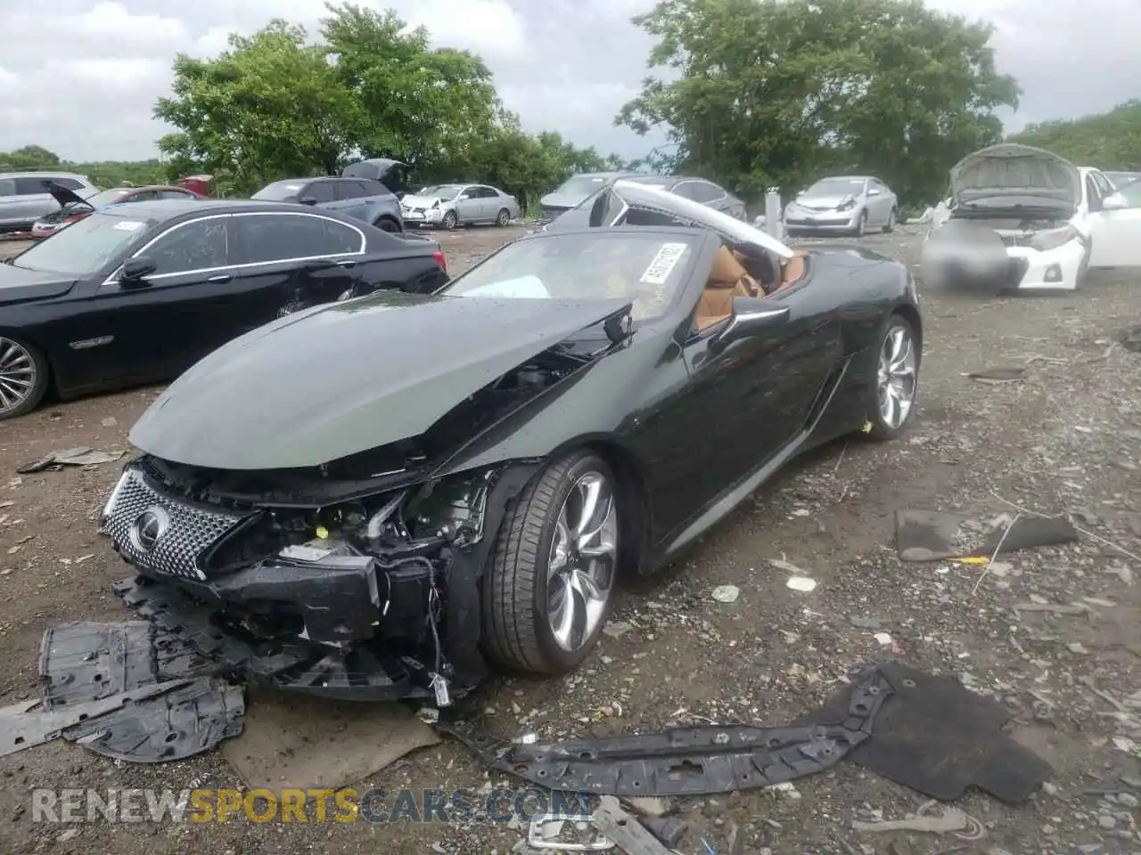 2 Фотография поврежденного автомобиля JTHKPAAY5MA103640 LEXUS LC500 2021