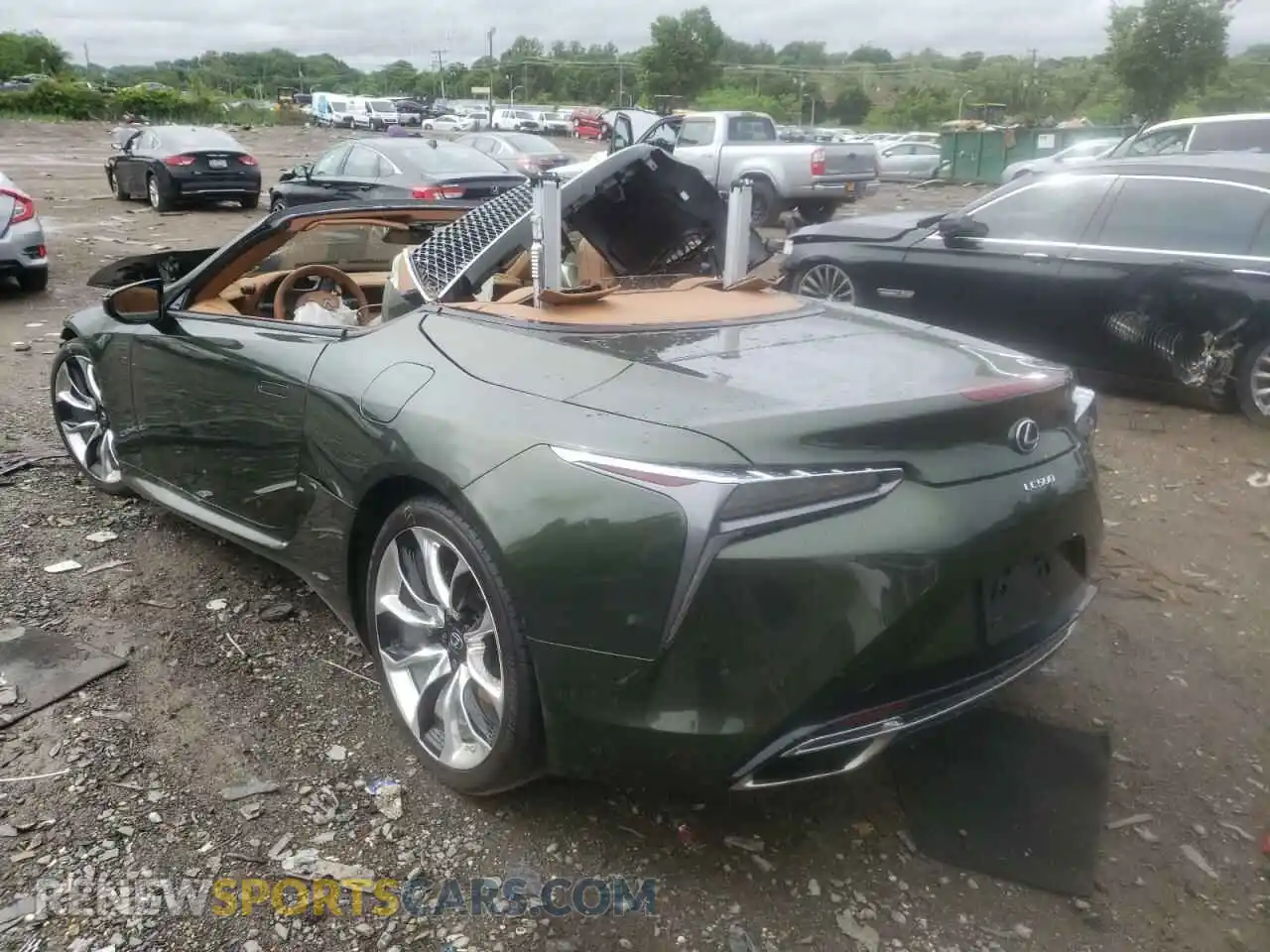 3 Фотография поврежденного автомобиля JTHKPAAY5MA103640 LEXUS LC500 2021