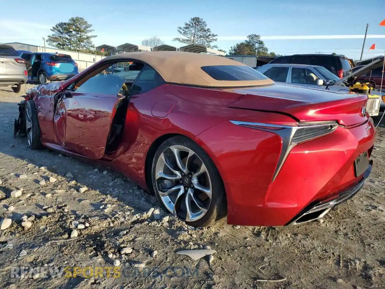 2 Фотография поврежденного автомобиля JTHKPAAY8MA103289 LEXUS LC500 2021
